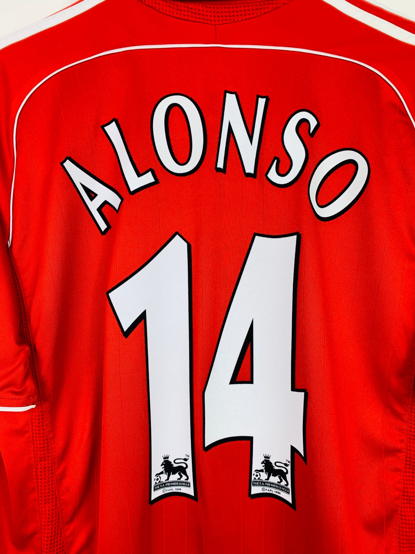 LIVERPOOL 2006/2008 HOME SHIRT #14 ALONSO