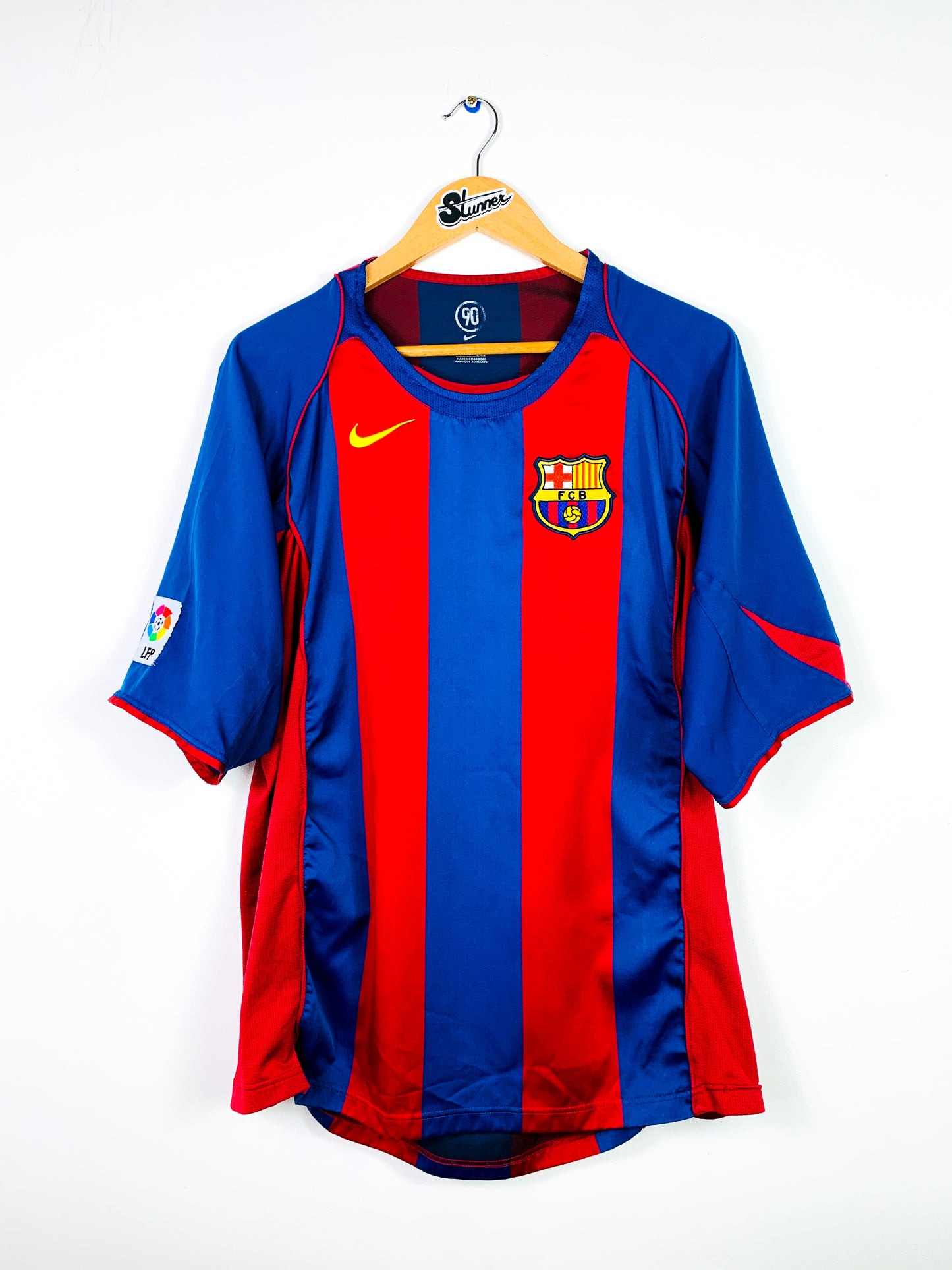 BARCELONA 2004/2005 HOME SHIRT #24 INIESTA