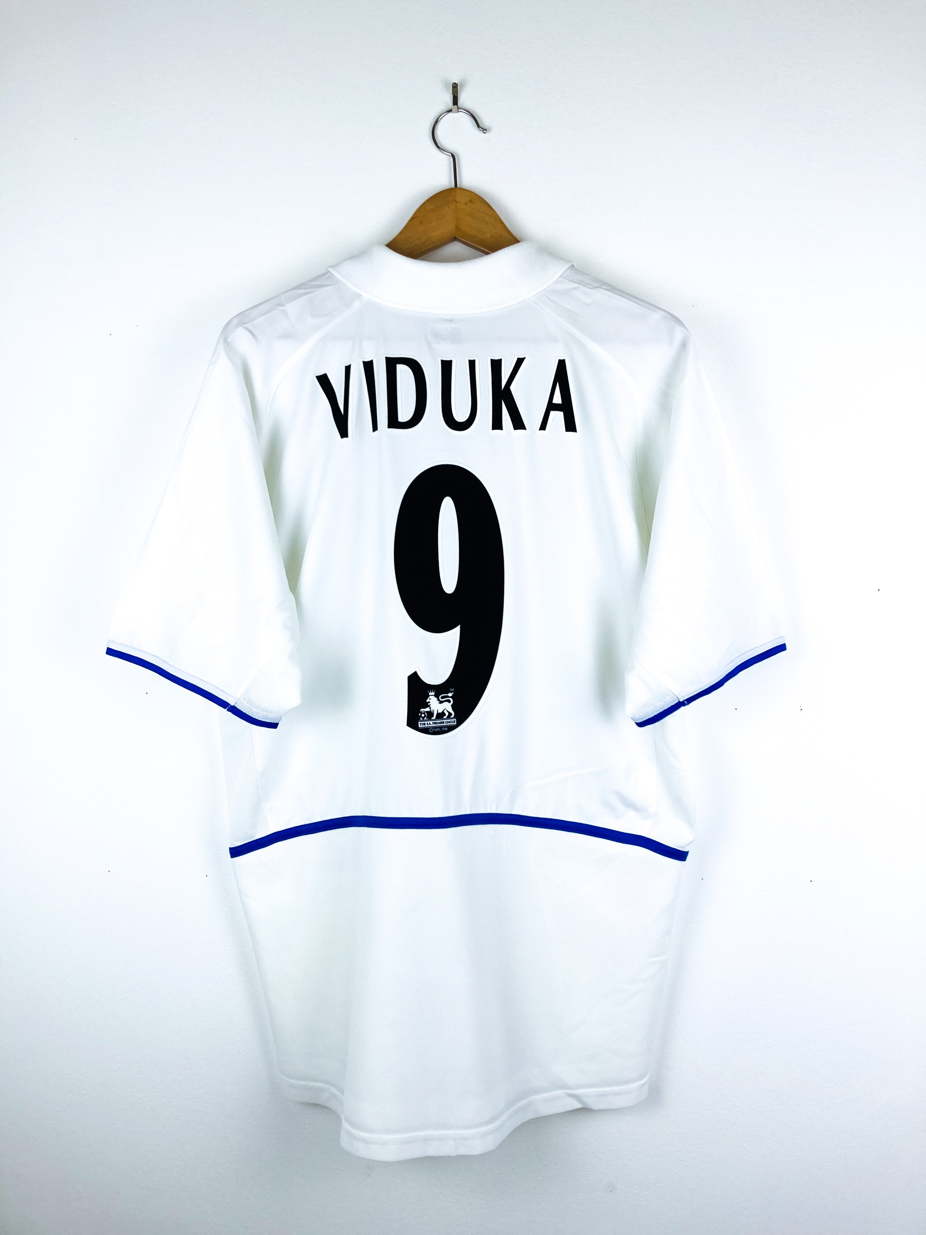 LEEDS UNITED 2002/2003 HOME SHIRT #9 VIDUKA