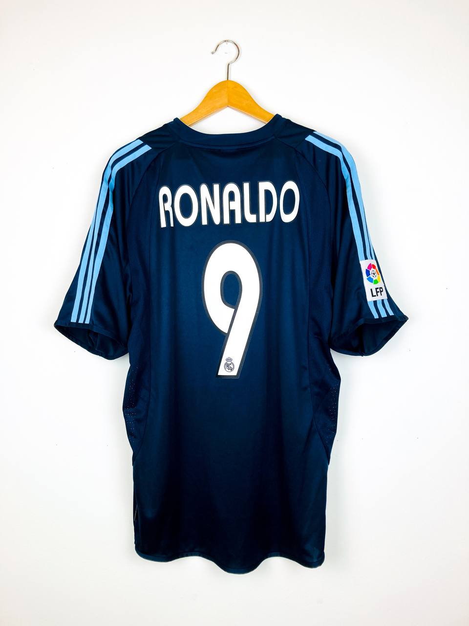 REAL MADRID 2003/2004 AWAY SHIRT #9 RONALDO
