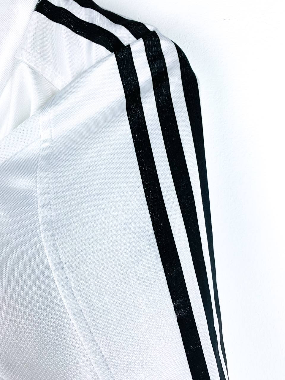 REAL MADRID 2004/2005 HOME SHIRT #9 RONALDO