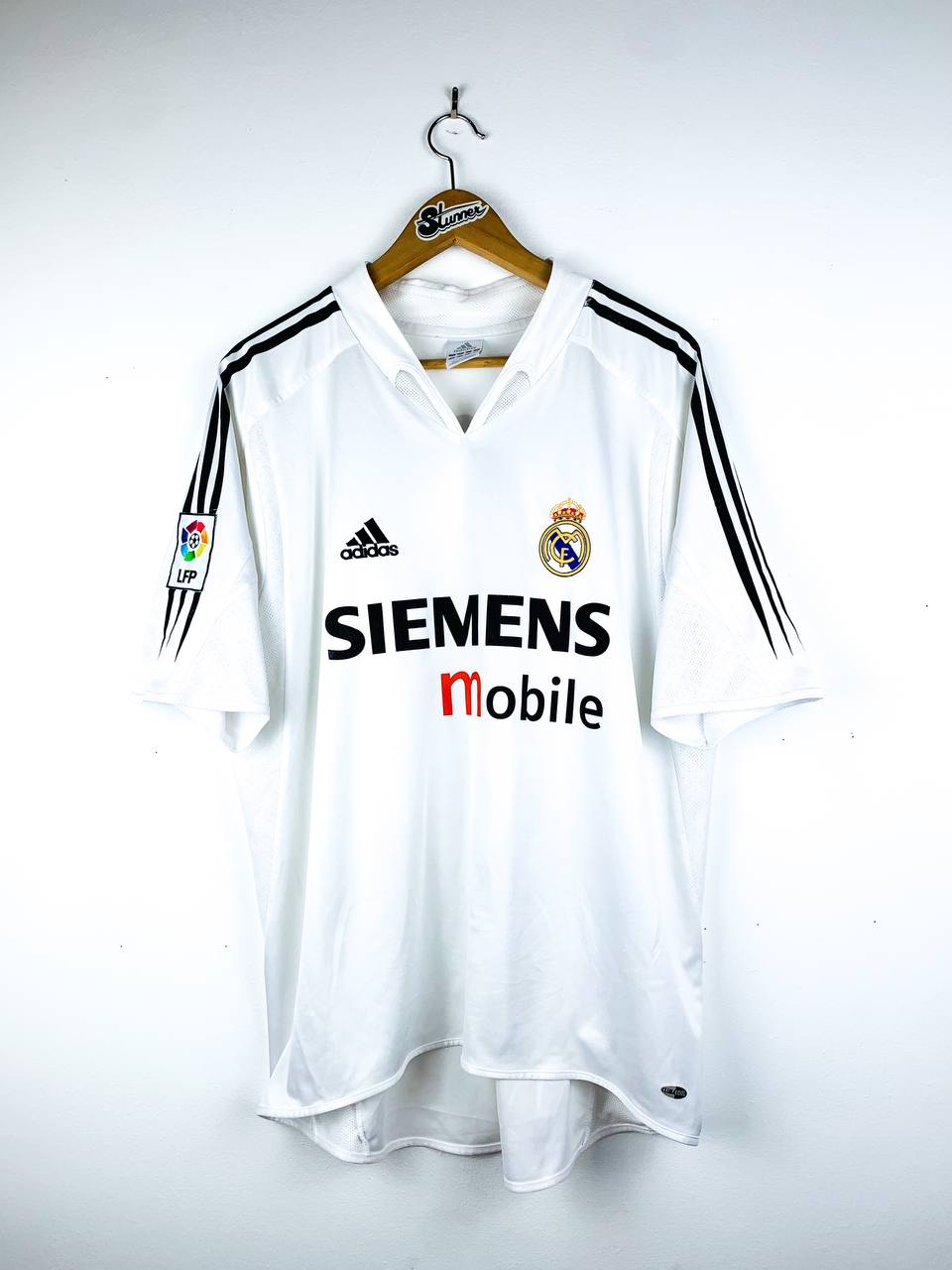 REAL MADRID 2004/2005 HOME SHIRT #9 RONALDO