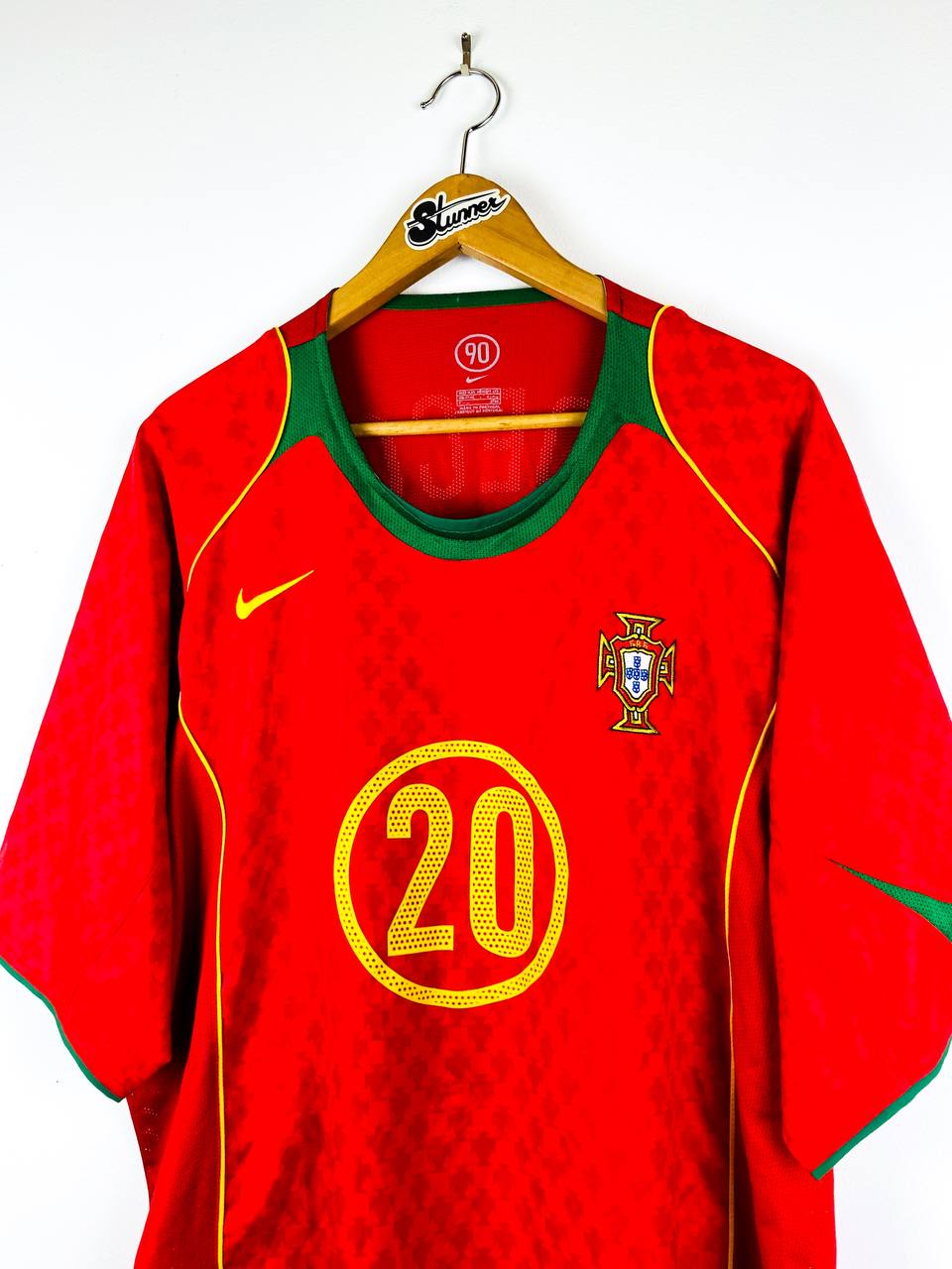 PORTUGAL 2004/2006 HOME SHIRT #20 DECO