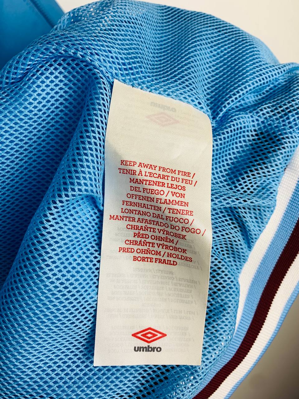 MANCHESTER CITY 2010/2012 ANTHEM JACKET