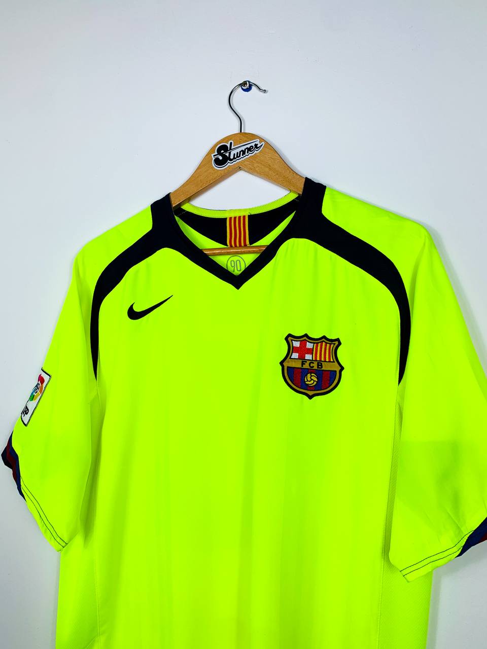 BARCELONA 2005/2006 AWAY SHIRT #10 RONALDINHO