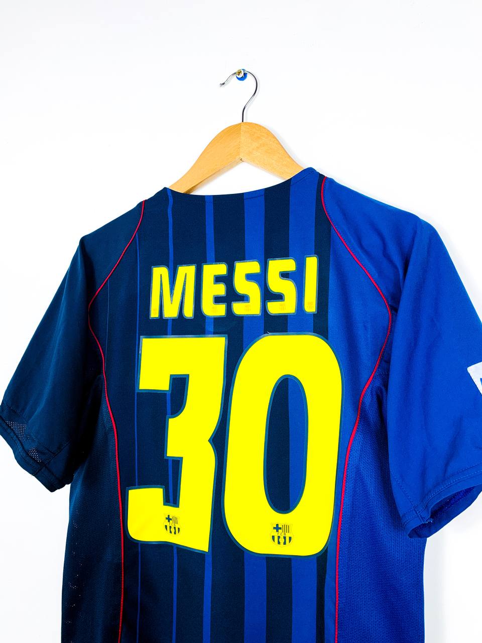 BARCELONA 2004/2005 AWAY SHIRT #30 MESSI