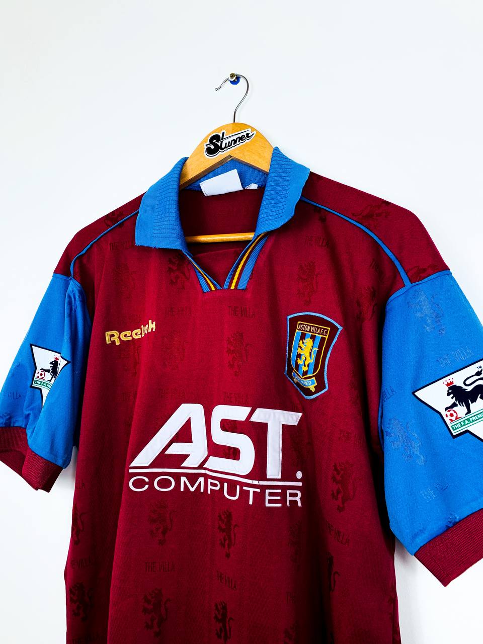 ASTON VILLA 1995/1997 HOME SHIRT #9 MILOSEVIC