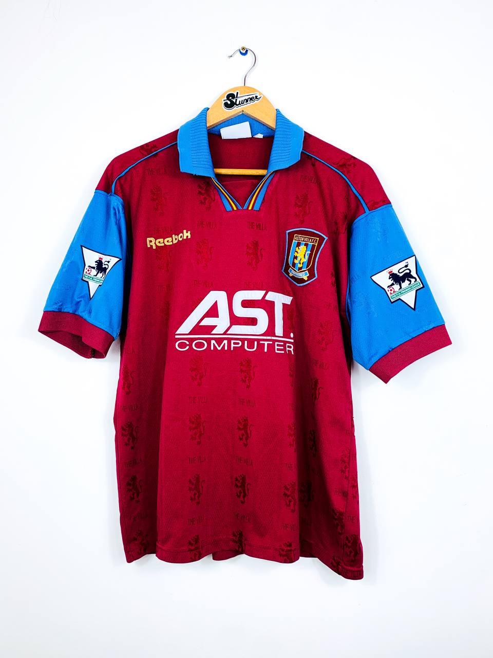 ASTON VILLA 1995/1997 HOME SHIRT #9 MILOSEVIC