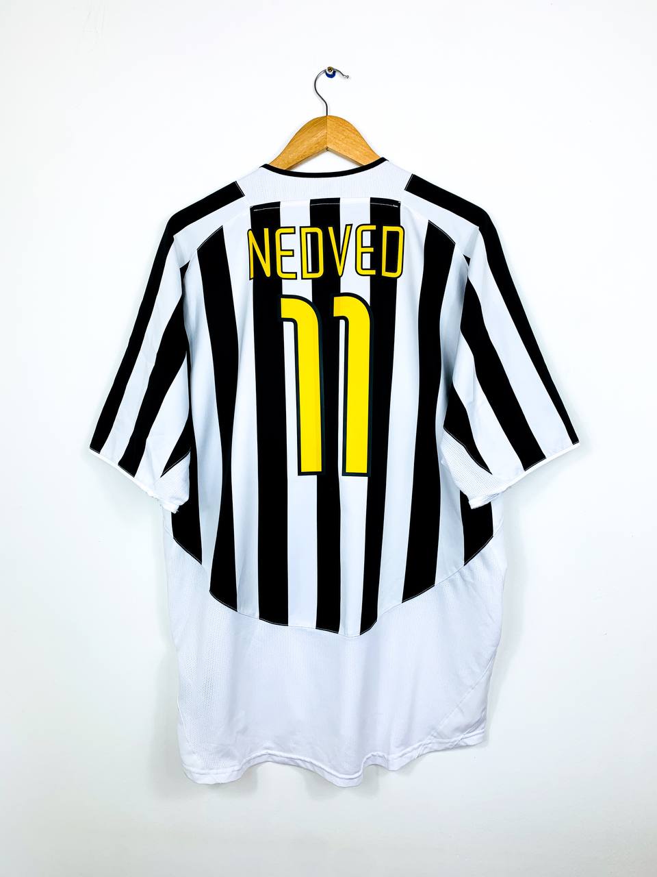 JUVENTUS 2003/2004 HOME SHIRT #11 NEDVED
