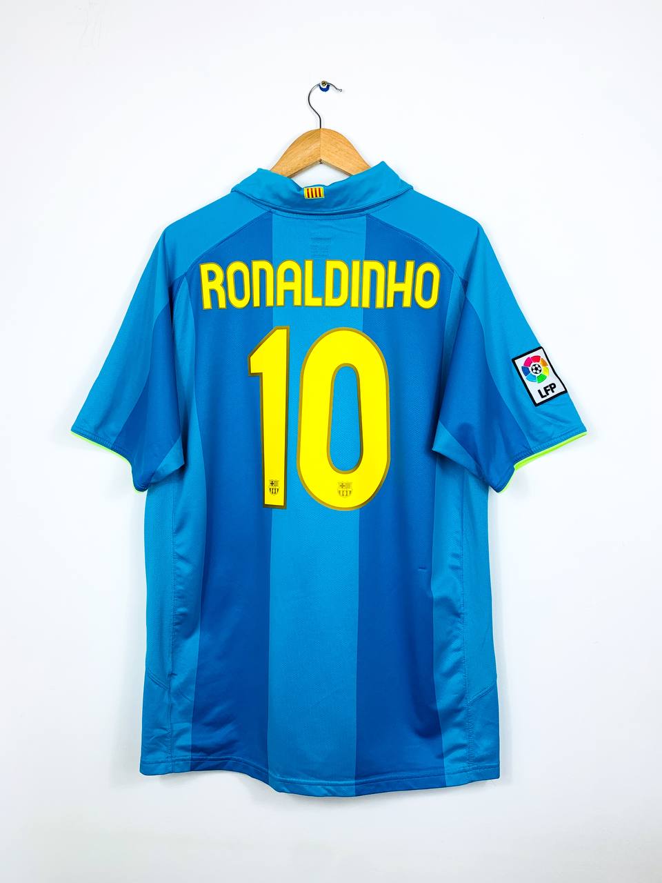 BARCELONA 2007/2008 AWAY SHIRT #10 RONALDINHO
