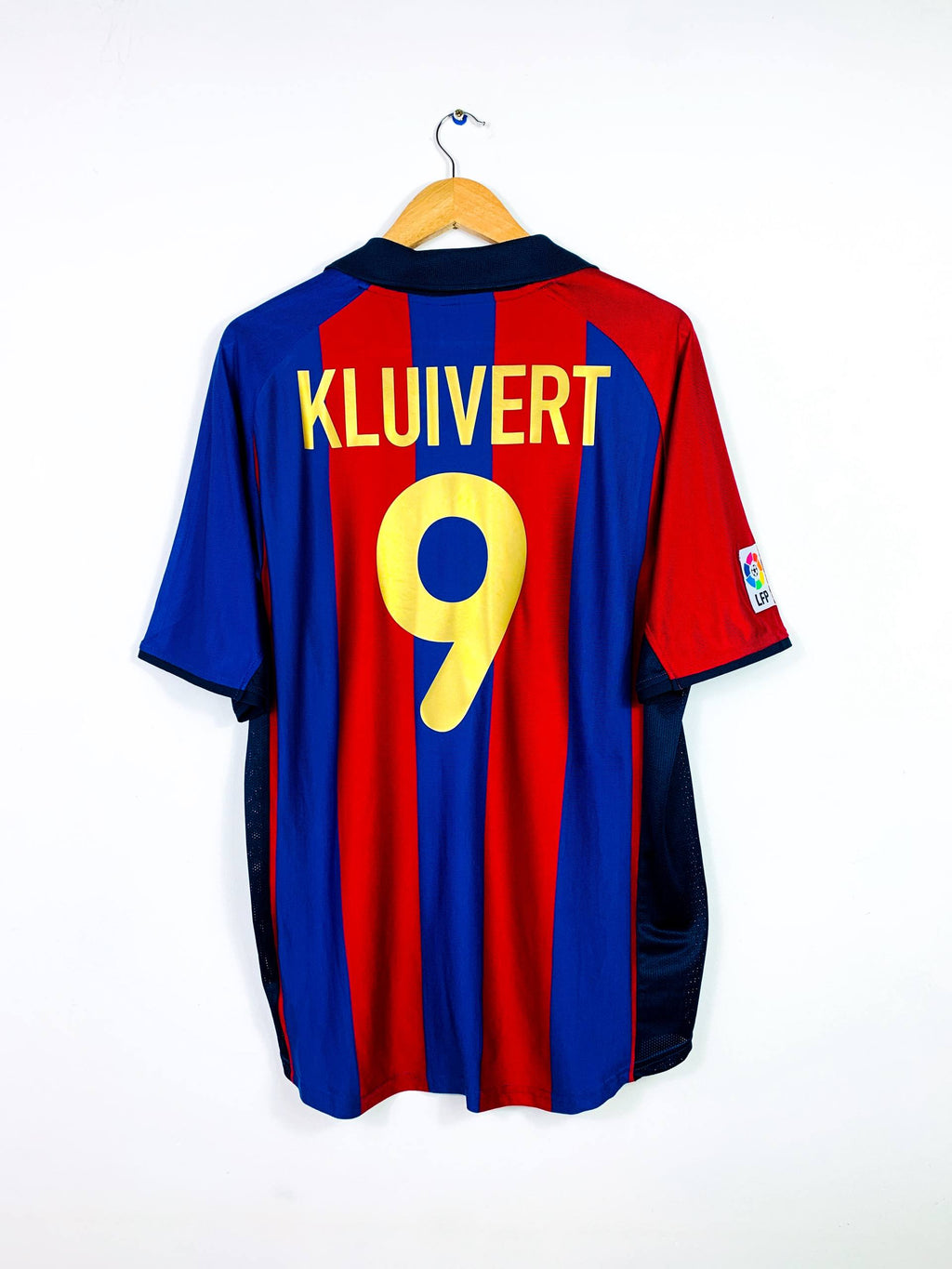 BARCELONA 2001/2002 HOME SHIRT #9 KLUIVERT [L]