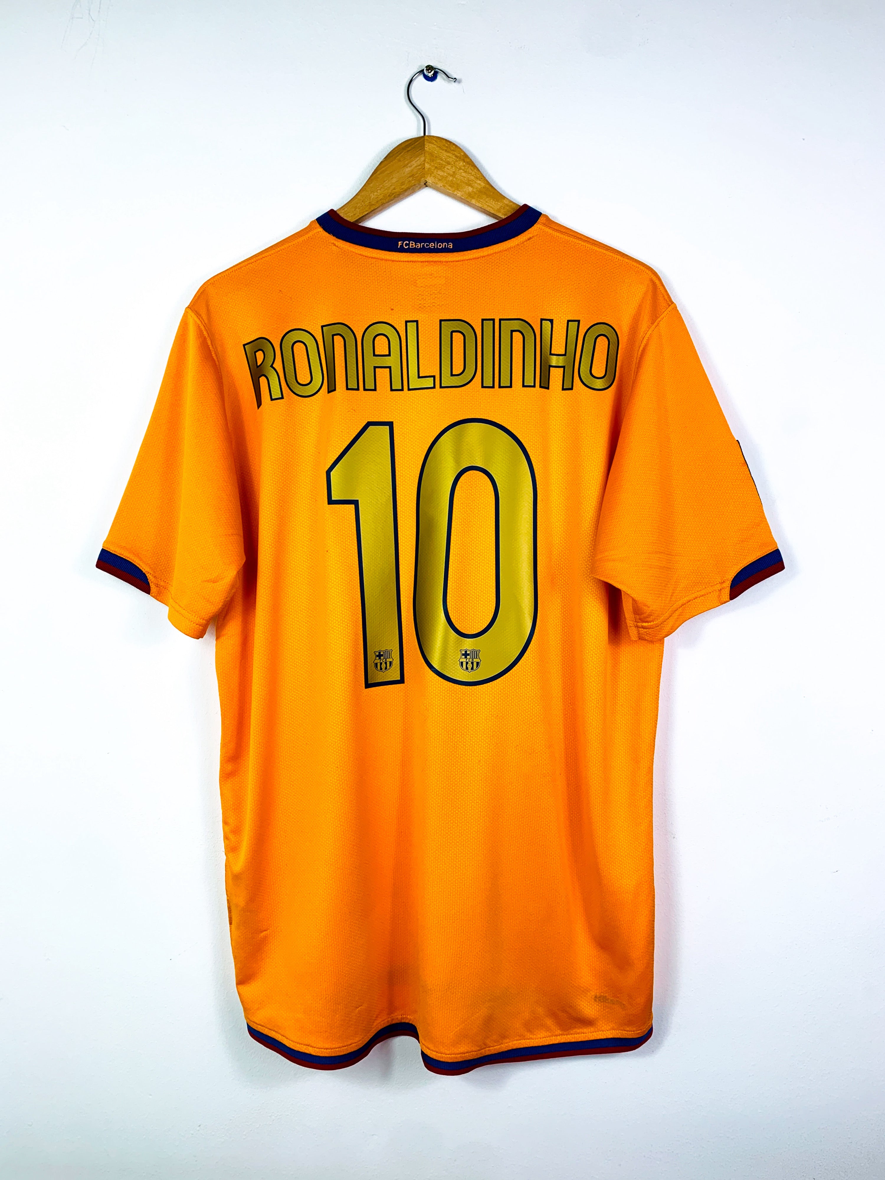BARCELONA 2006/2007 AWAY SHIRT #10 RONALDINHO