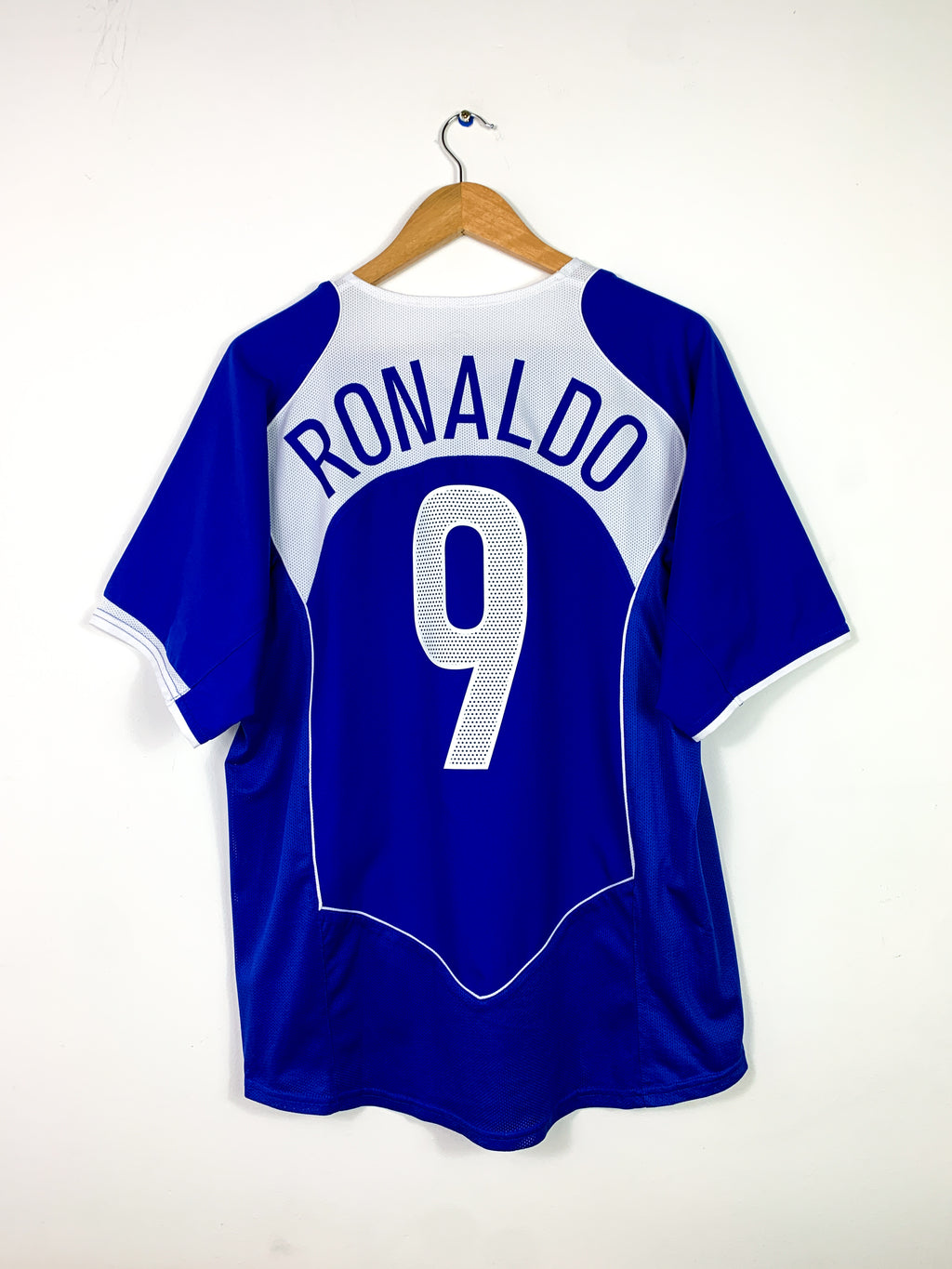 BRAZIL 2004/2006 AWAY SHIRT #9 RONALDO [L]