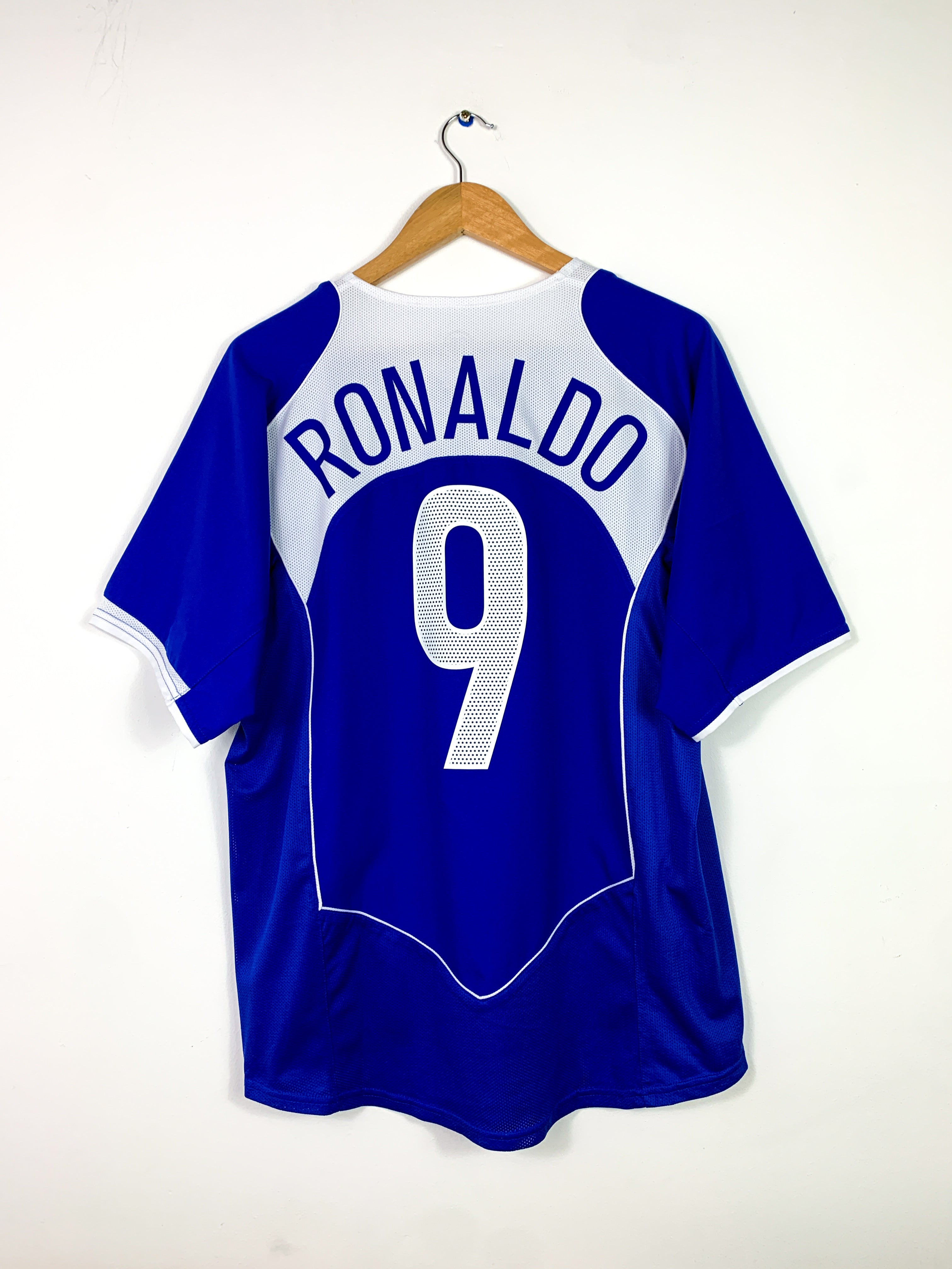 BRAZIL 2004/2006 AWAY SHIRT #9 RONALDO [L]