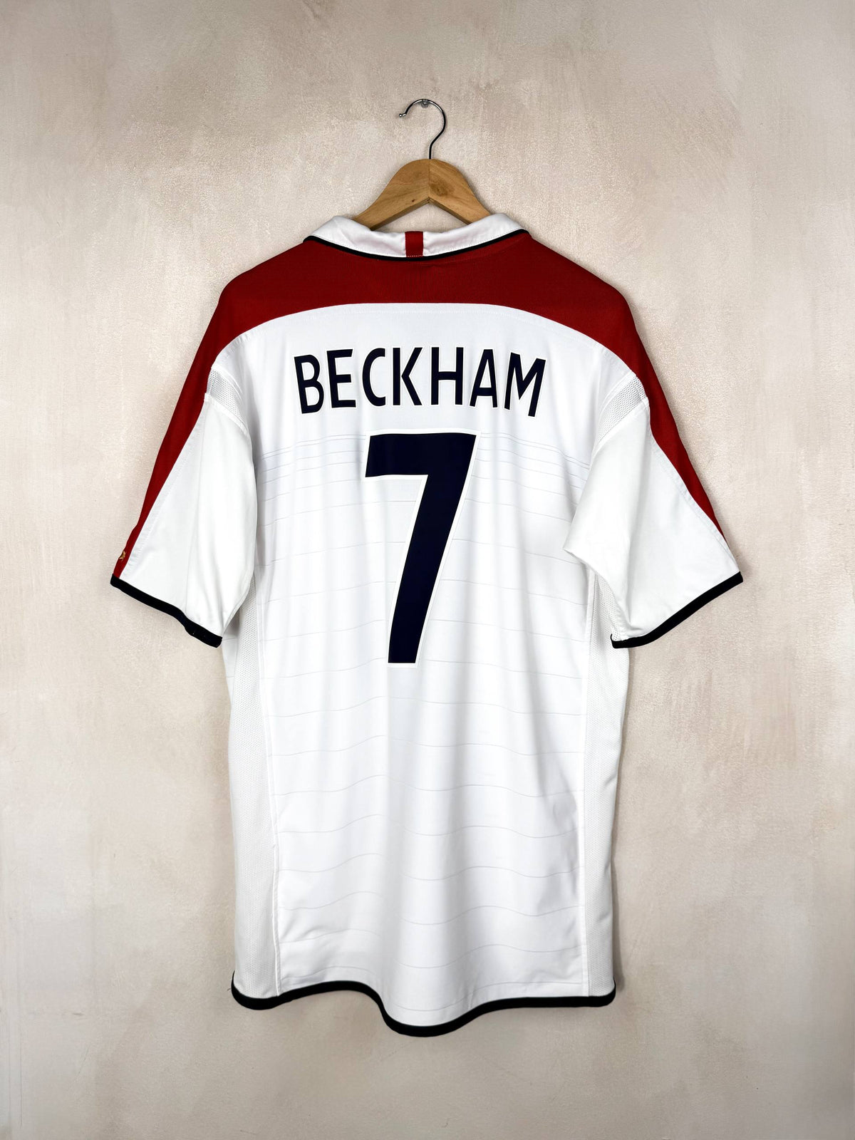 ENGLAND 2003/2005 HOME SHIRT #7 BECKHAM [XL]