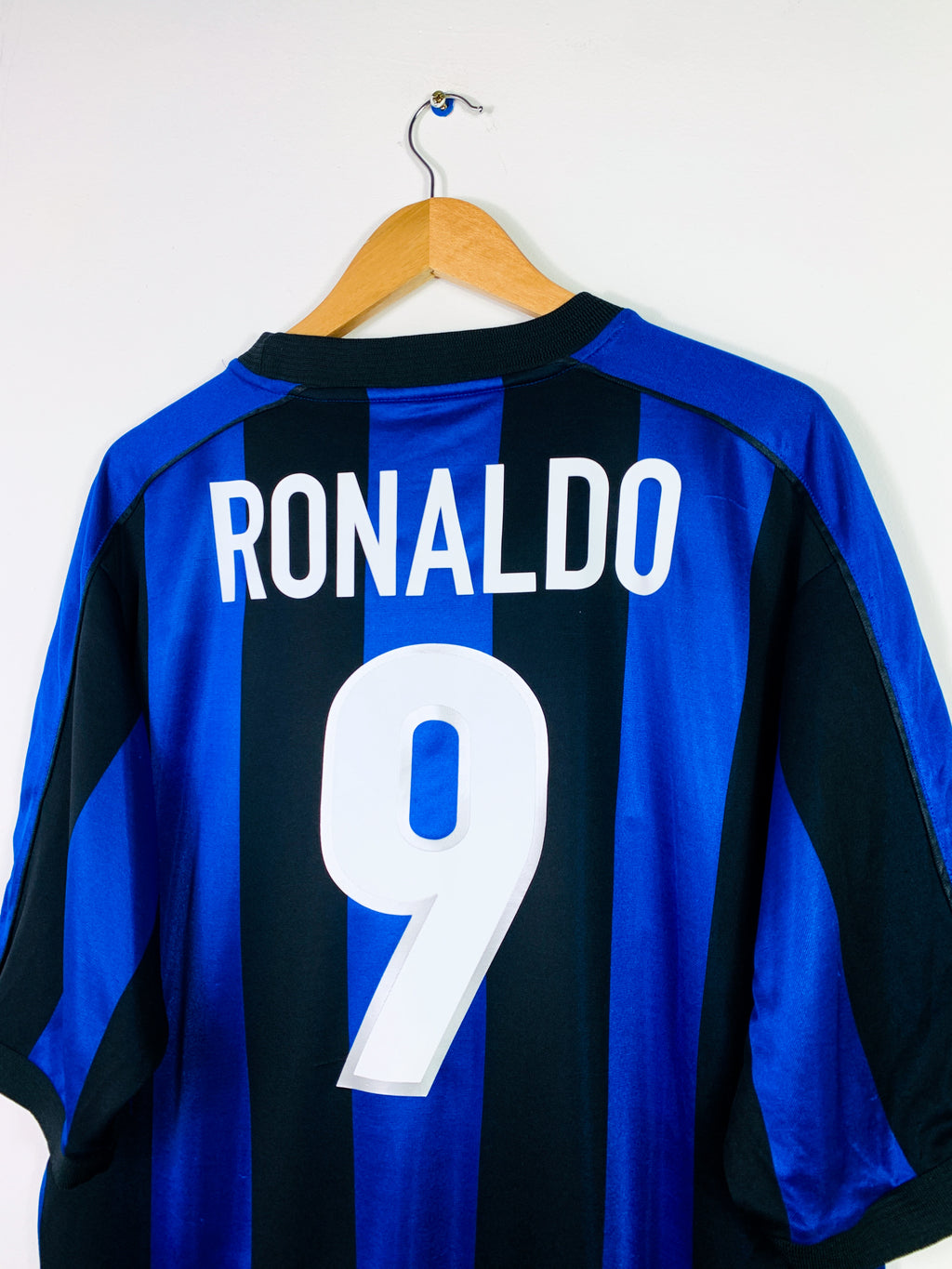 INTER MILAN 1999/2000 HOME SHIRT #9 RONALDO [XL]