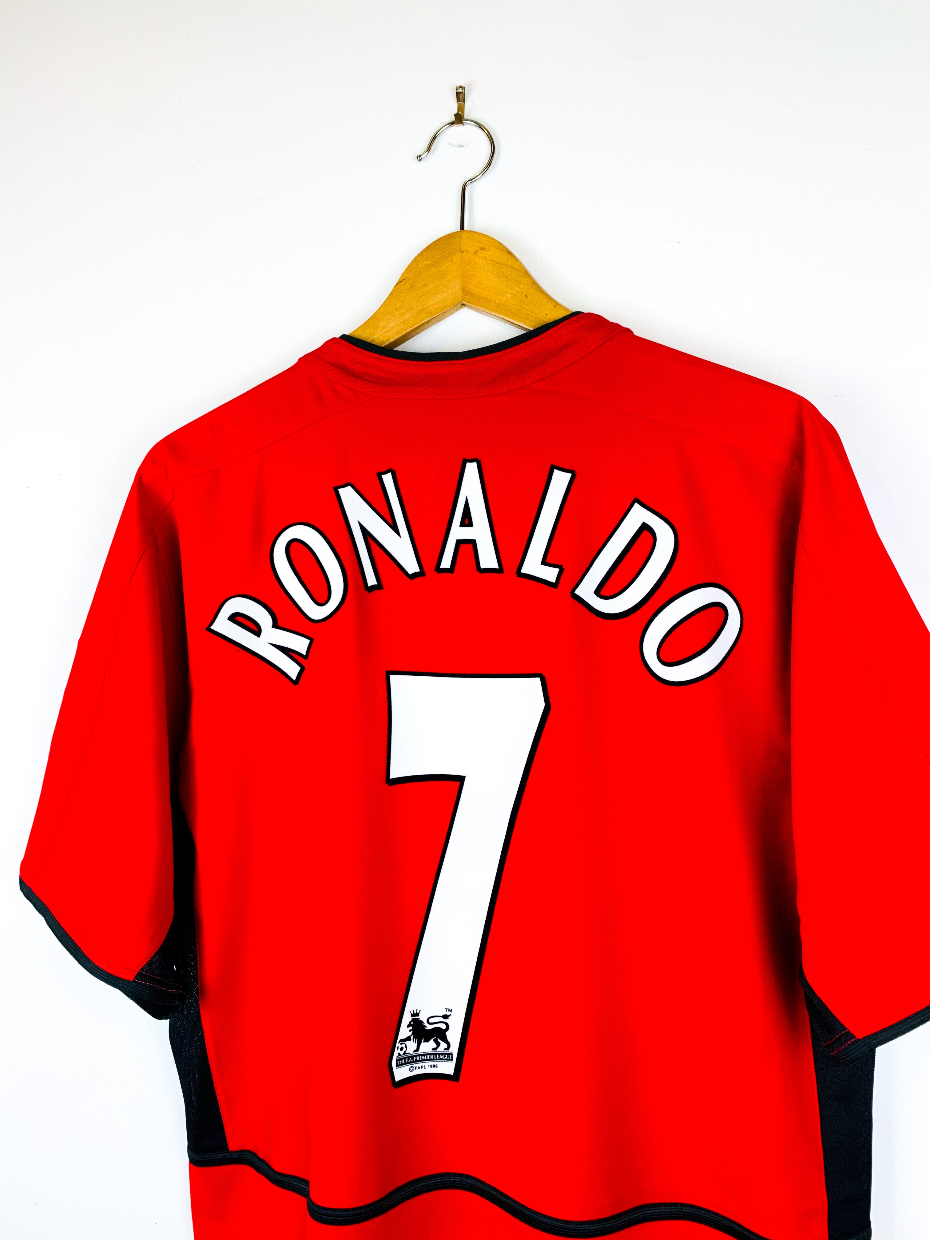 MANCHESTER UNITED 2002/2004 HOME SHIRT #7 RONALDO [M]