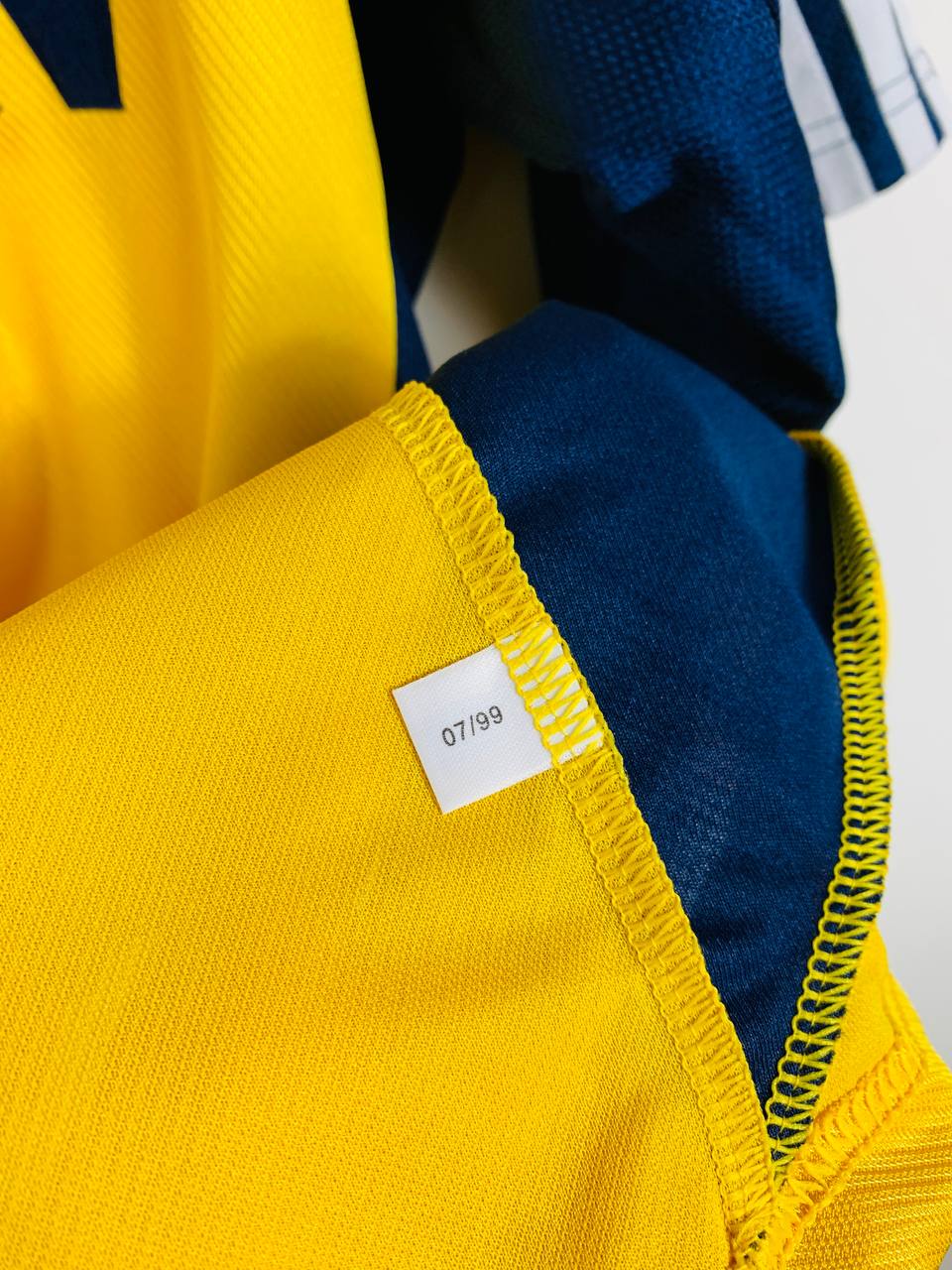 TOTTENHAM HOTSPUR 1999/2001 AWAY SHIRT #14 GINOLA [L]