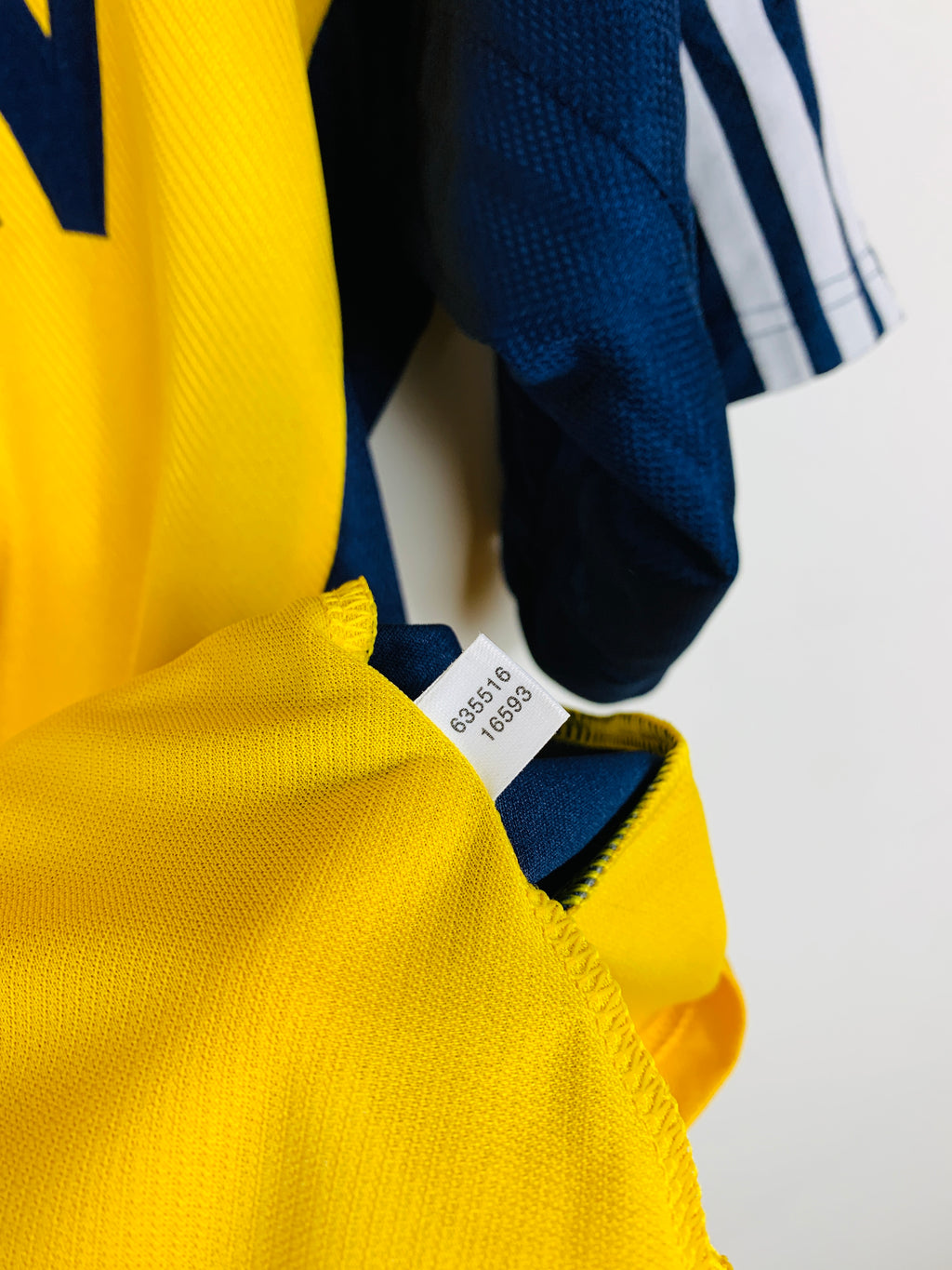 TOTTENHAM HOTSPUR 1999/2001 AWAY SHIRT #14 GINOLA [L]