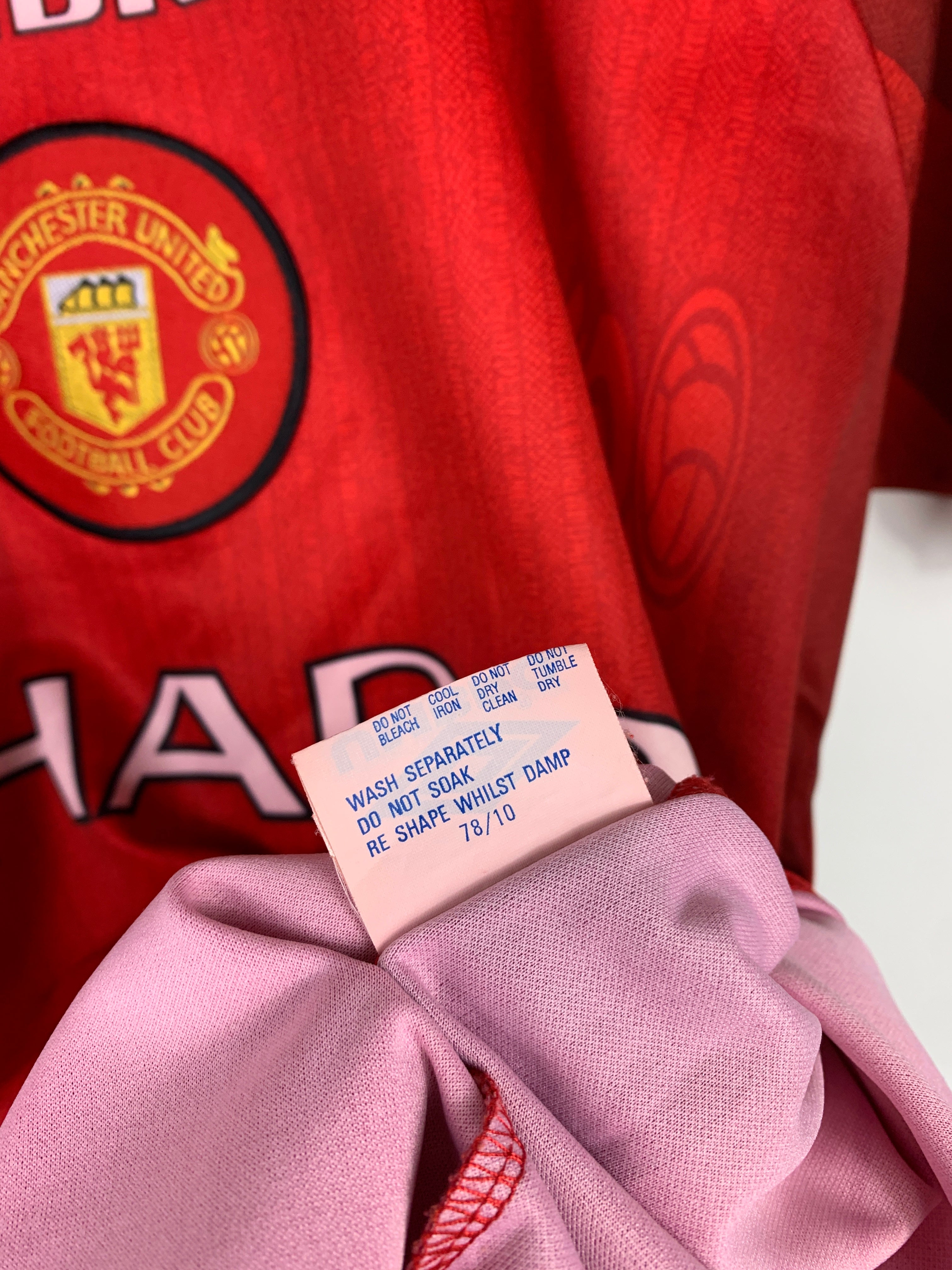 MANCHESTER UNITED 1996/1998 HOME SHIRT #7 CANTONA [M]