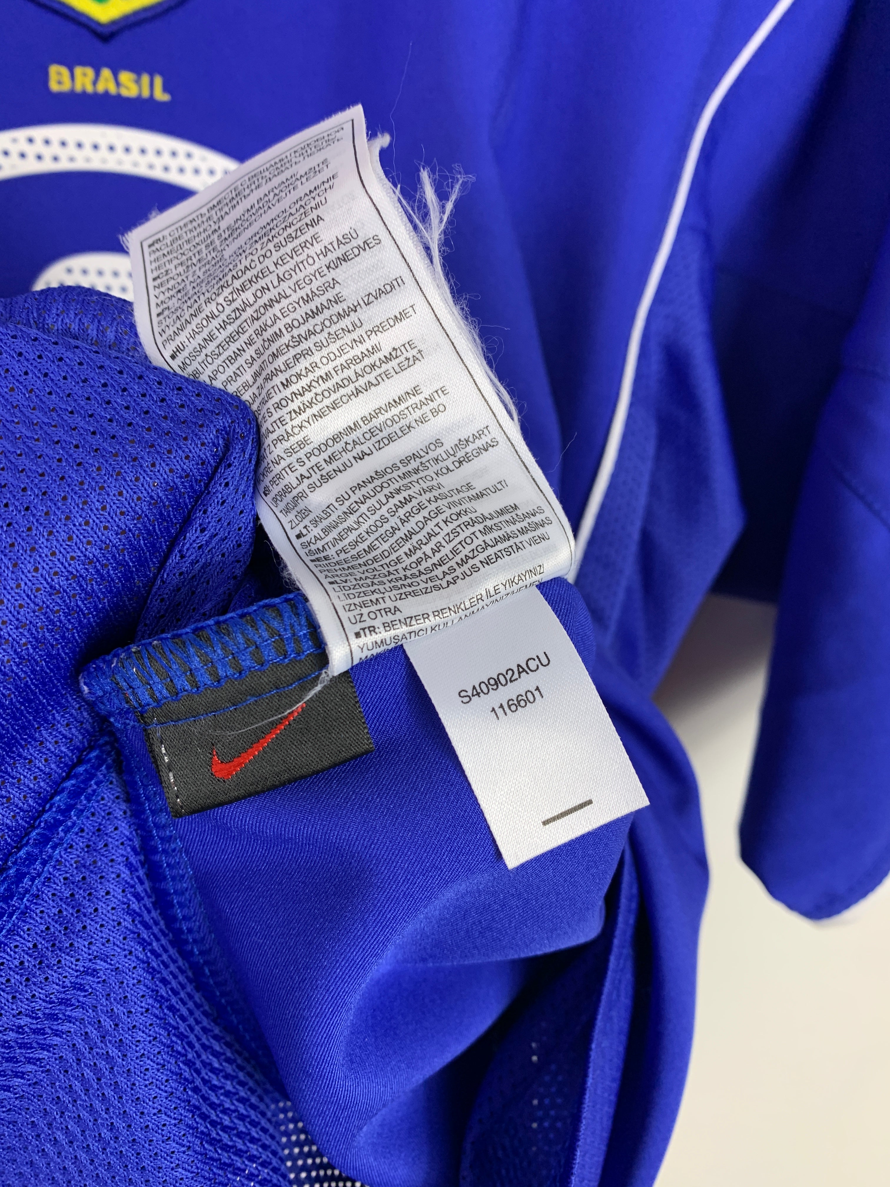 BRAZIL 2004/2006 AWAY SHIRT #9 RONALDO [L]