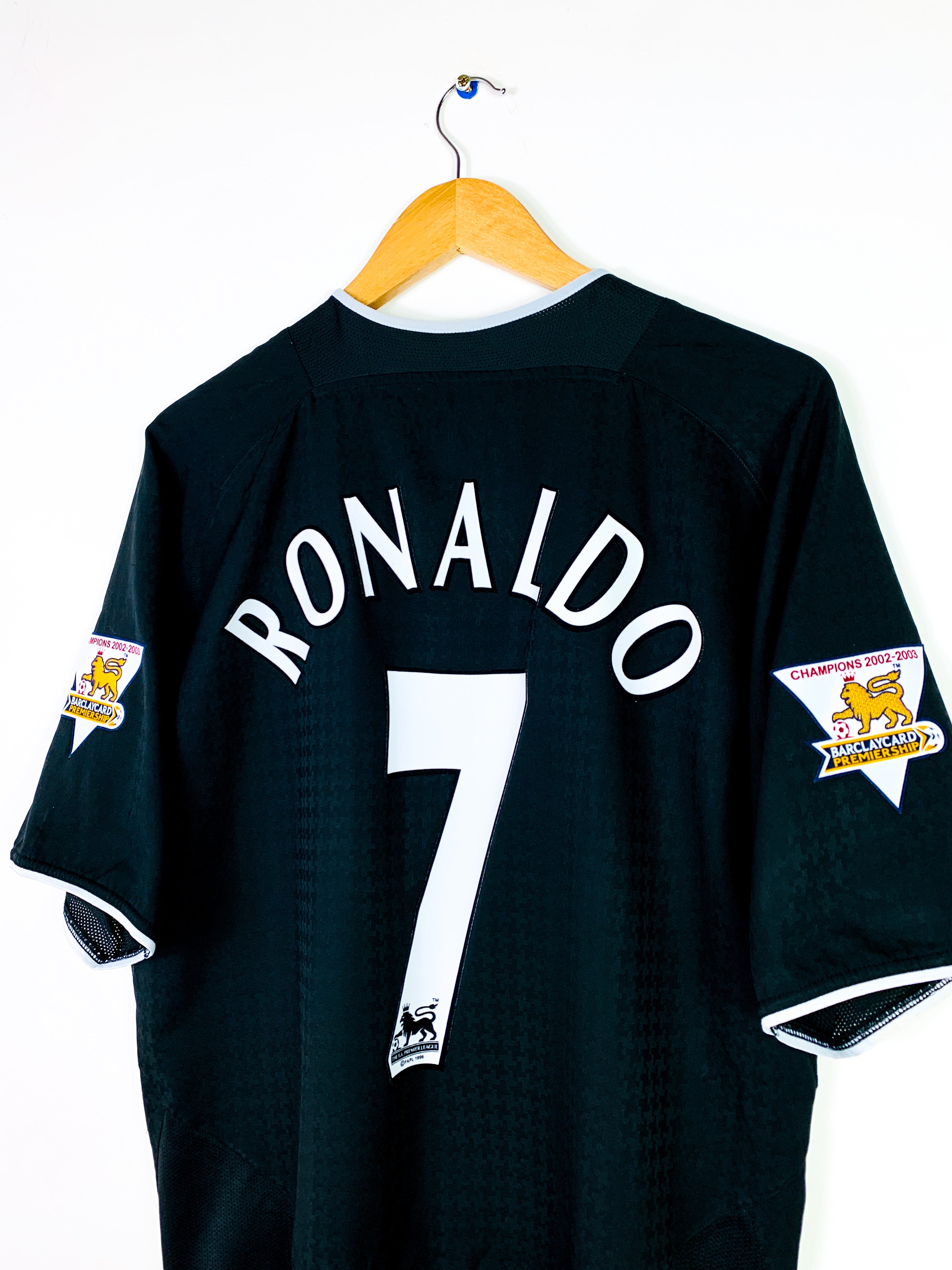MANCHESTER UNITED 2003/2005 AWAY SHIRT #7 RONALDO [L]