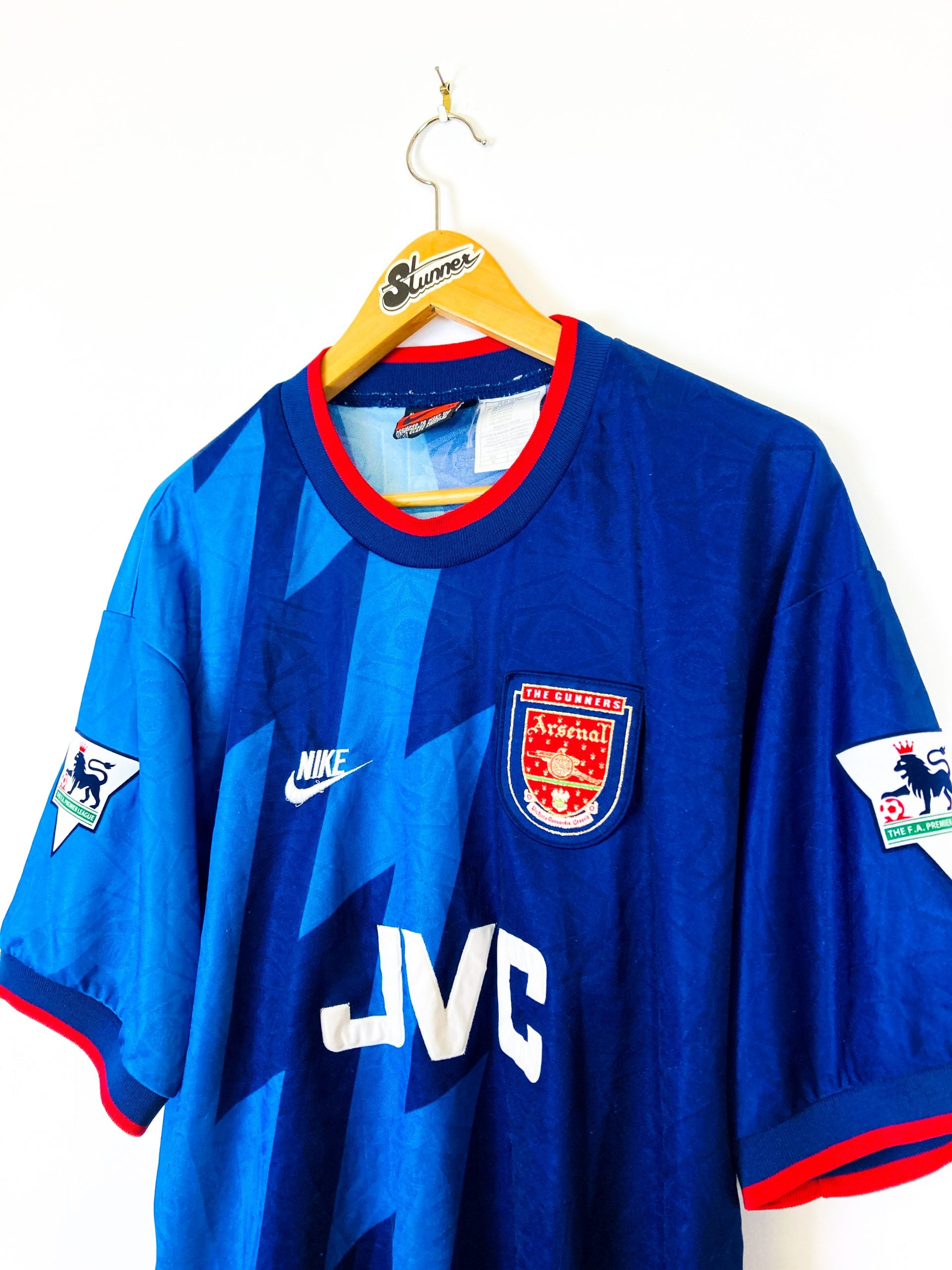 ARSENAL 1995/1996 *ROUND NECK* AWAY SHIRT #8 WRIGHT