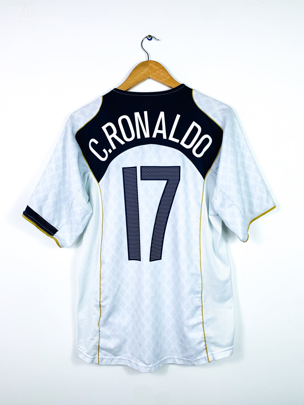 PORTUGAL 2004/2006 AWAY SHIRT #17 C.RONALDO