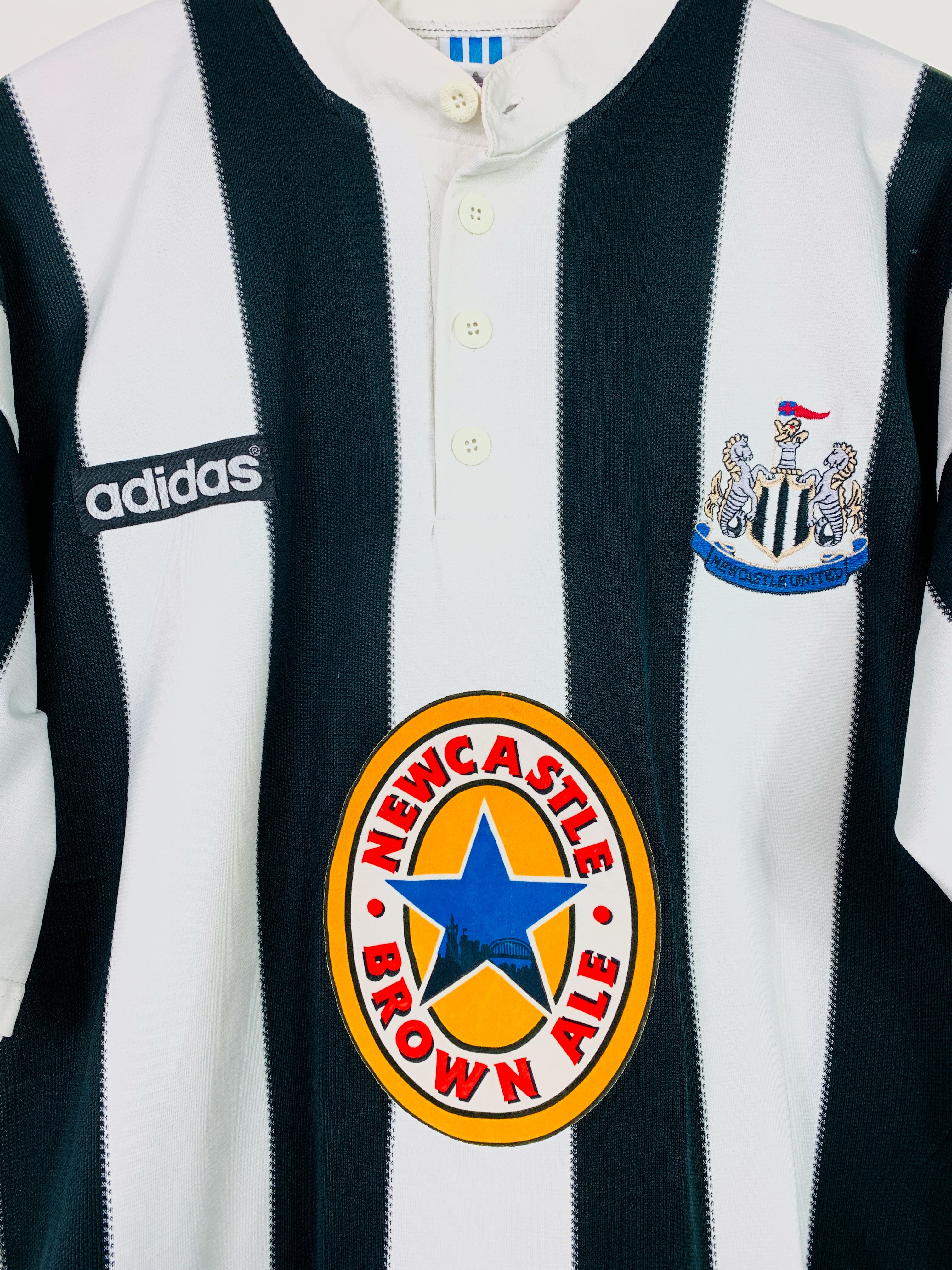 NEWCASTLE UNITED 1995/1997 HOME SHIRT #9 SHEARER [L]