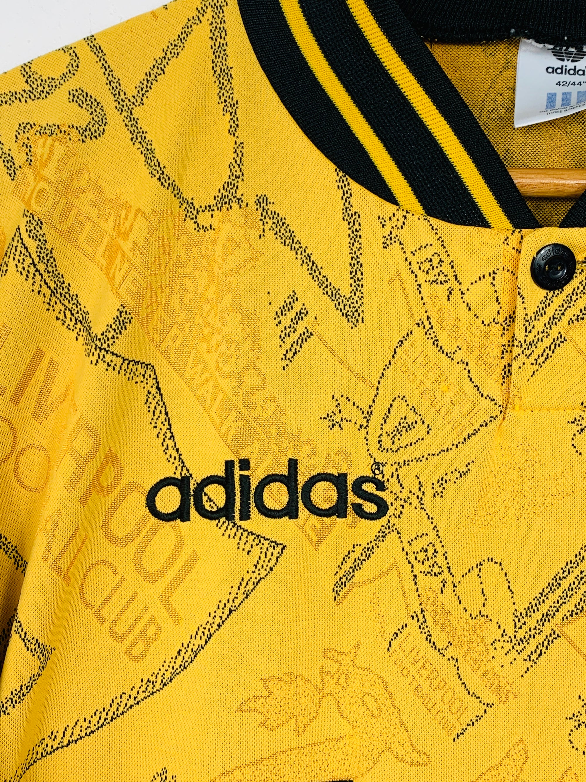 LIVERPOOL 1994/1996 THIRD SHIRT #9 RUSH