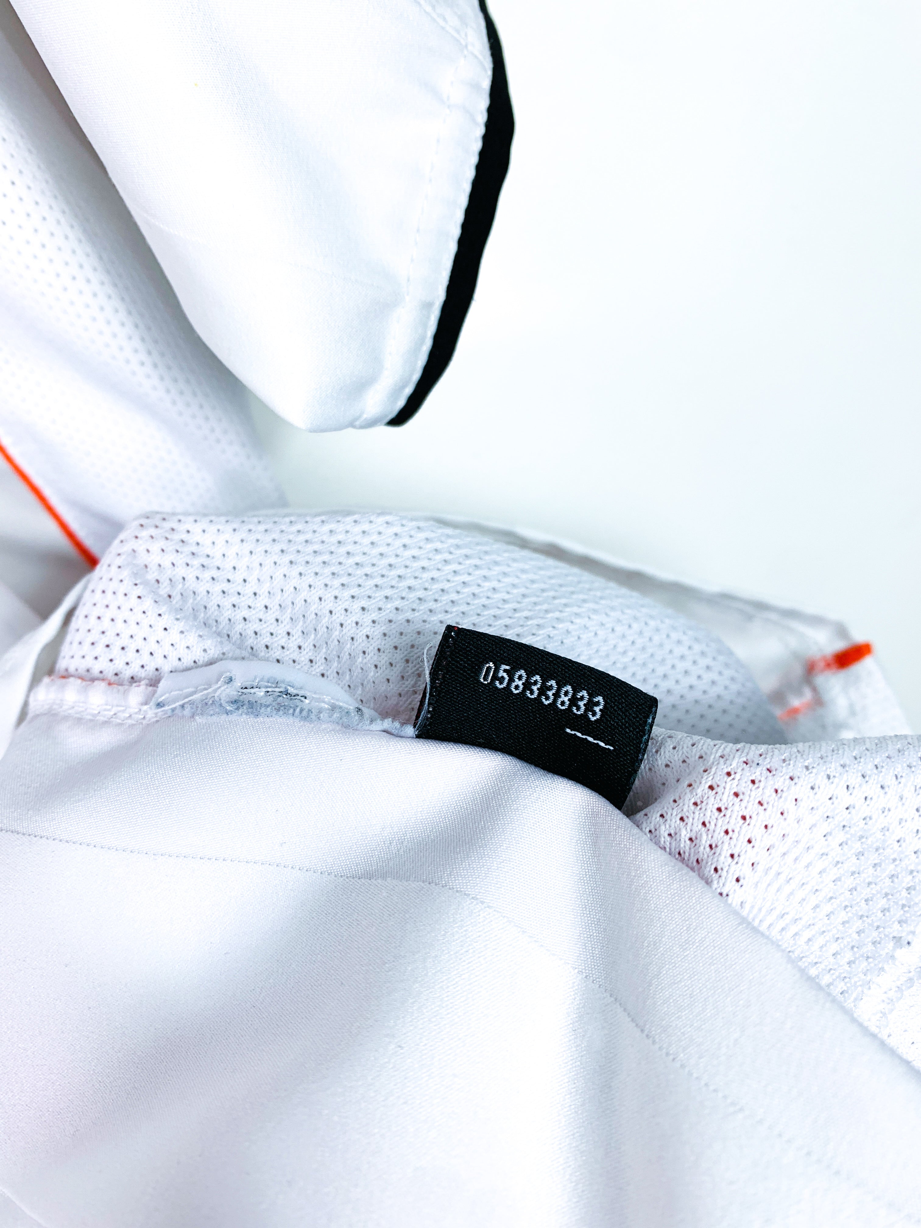 VALENCIA 2004/2005 HOME SHIRT #21 AIMAR