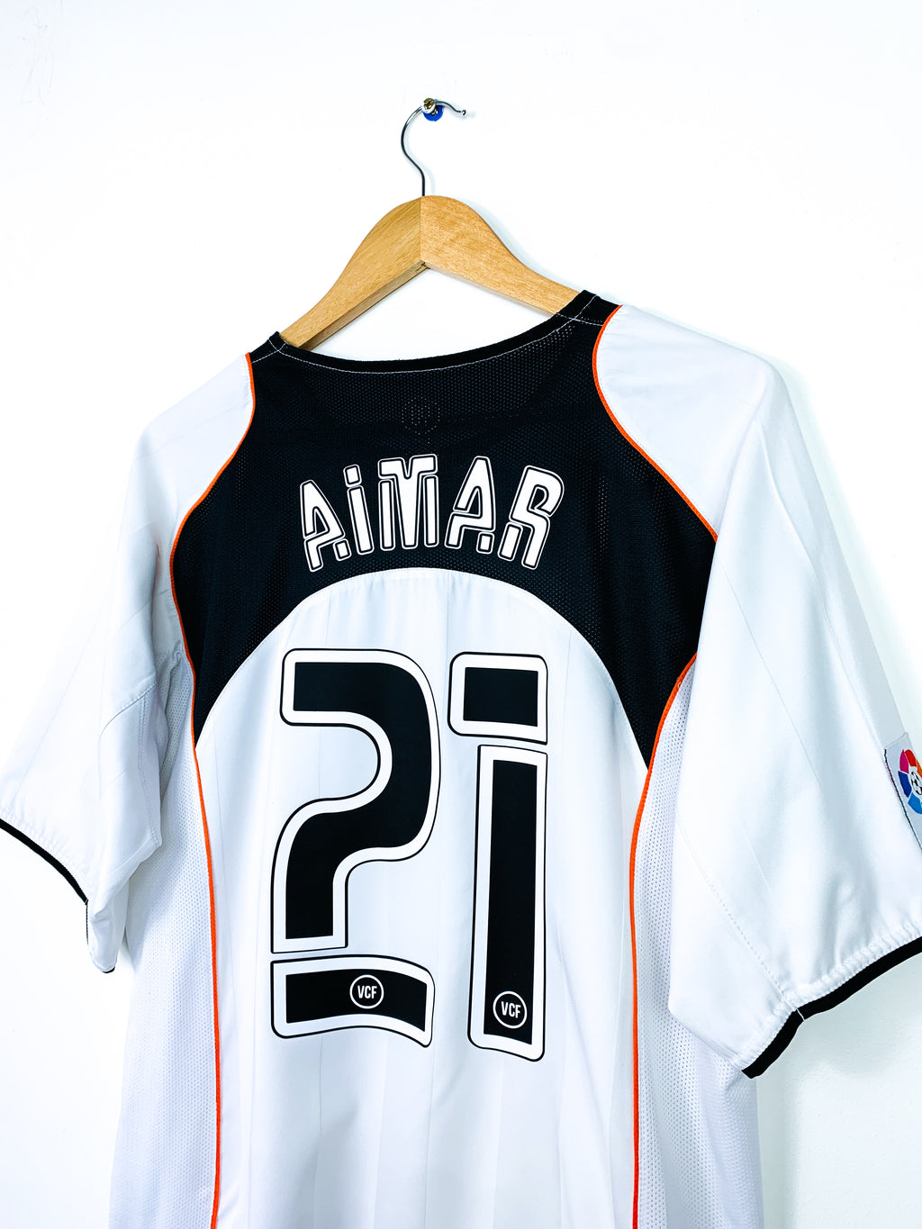 VALENCIA 2004/2005 HOME SHIRT #21 AIMAR