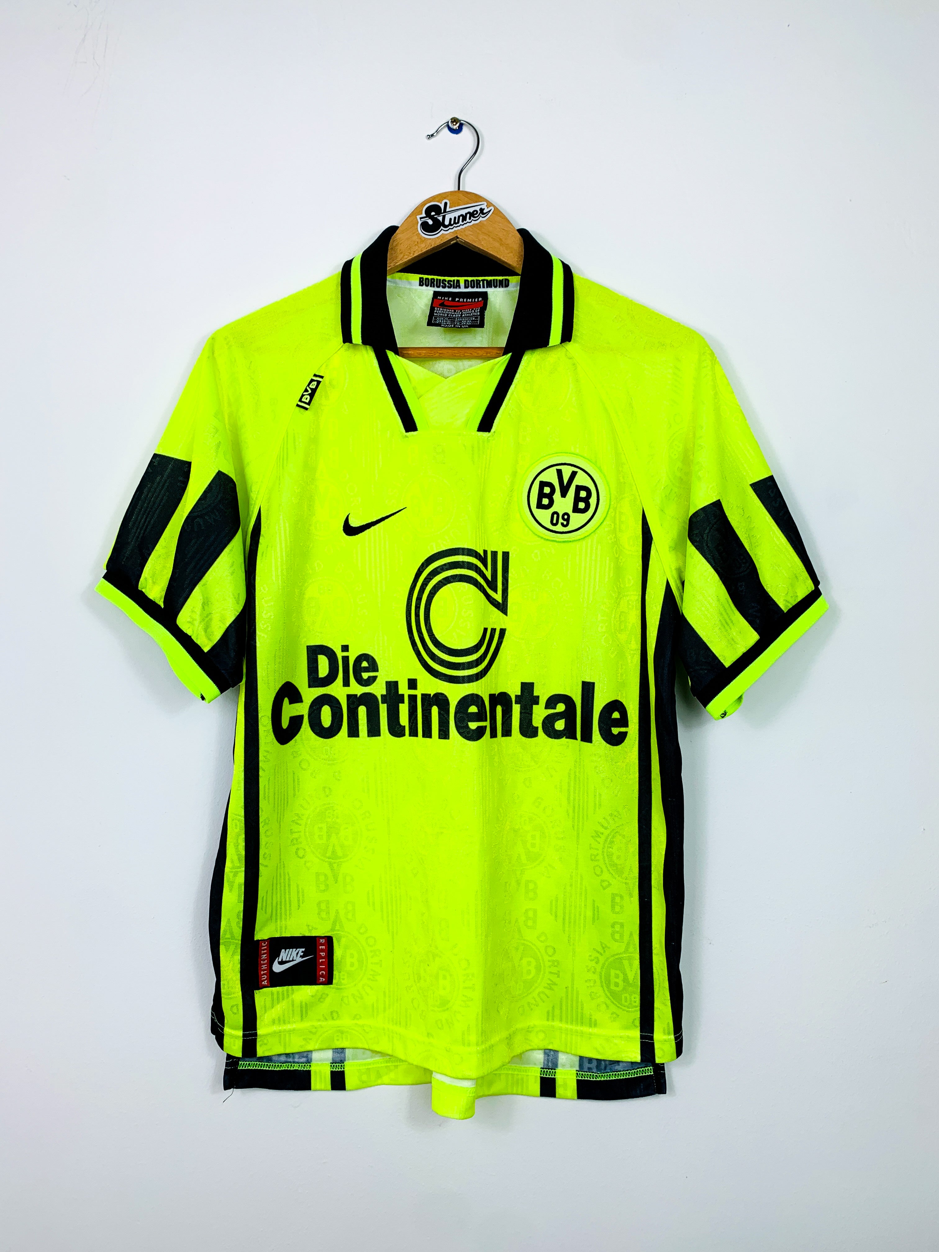 BORUSSIA DORTMUND 1996/1997 HOME SHIRT