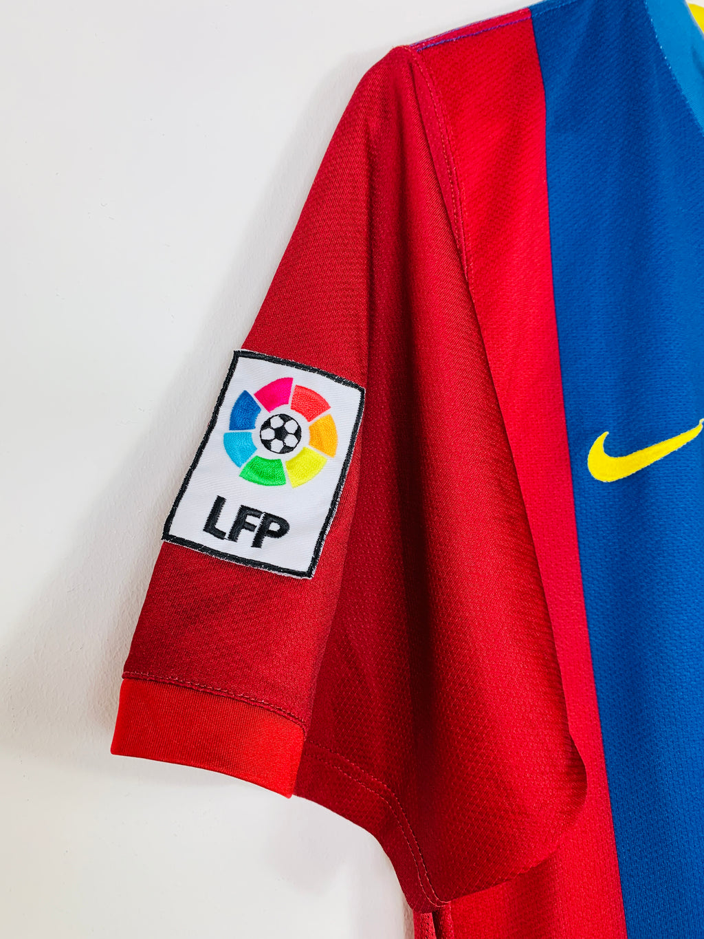 BARCELONA 2006/2007 HOME SHIRT #19 MESSI
