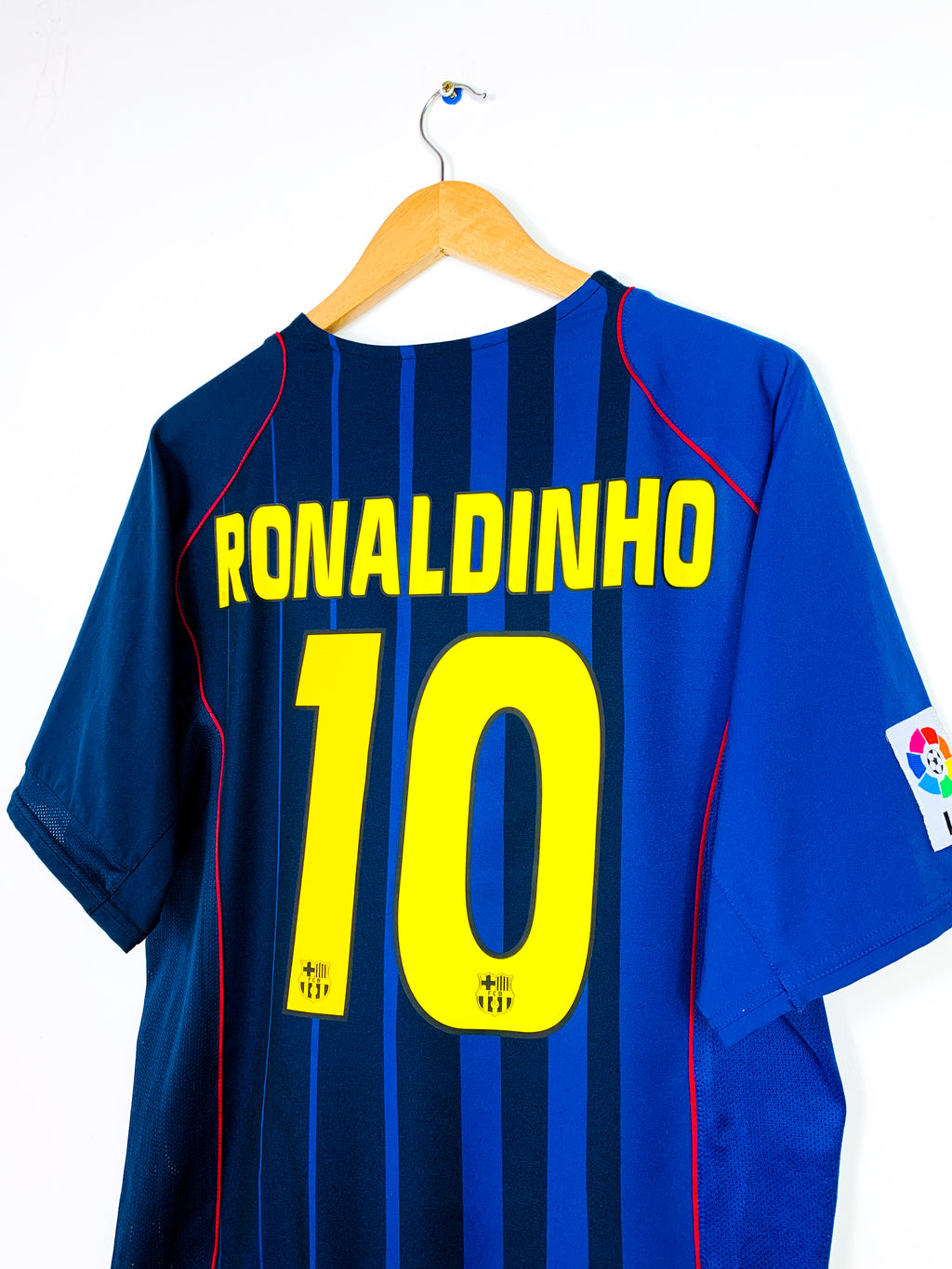 BARCELONA 2004/2005 AWAY SHIRT #10 RONALDINHO