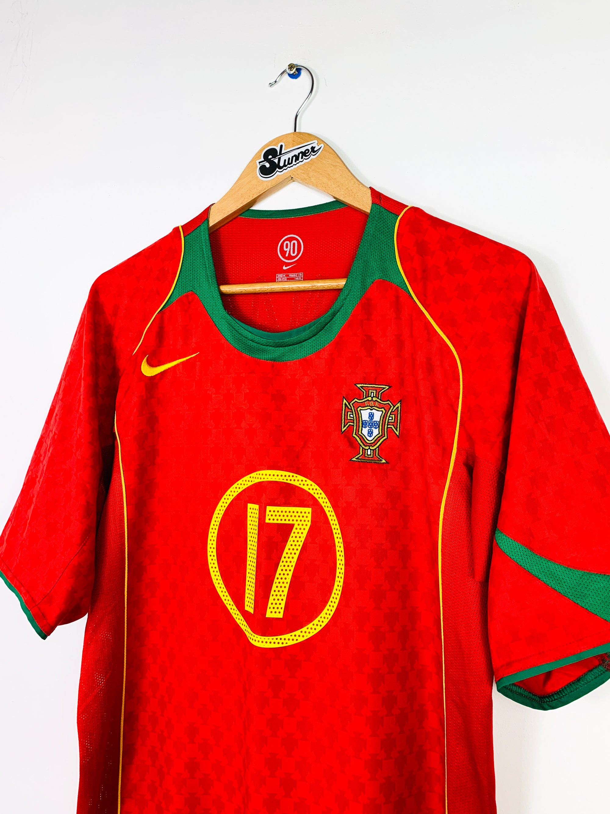 PORTUGAL 2004/2006 HOME SHIRT #17 C.RONALDO