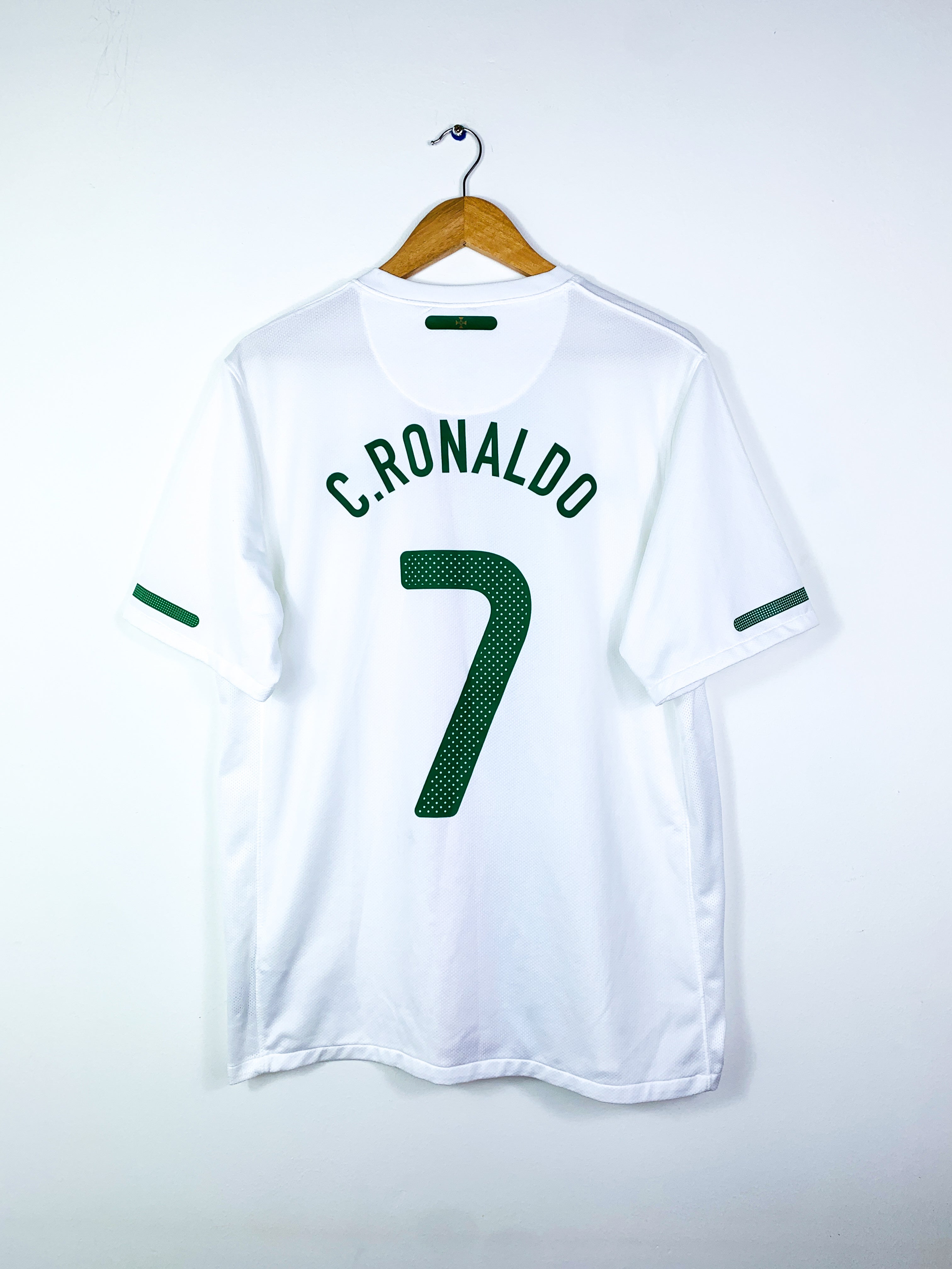 PORTUGAL 2010/2011 AWAY SHIRT #7 RONALDO