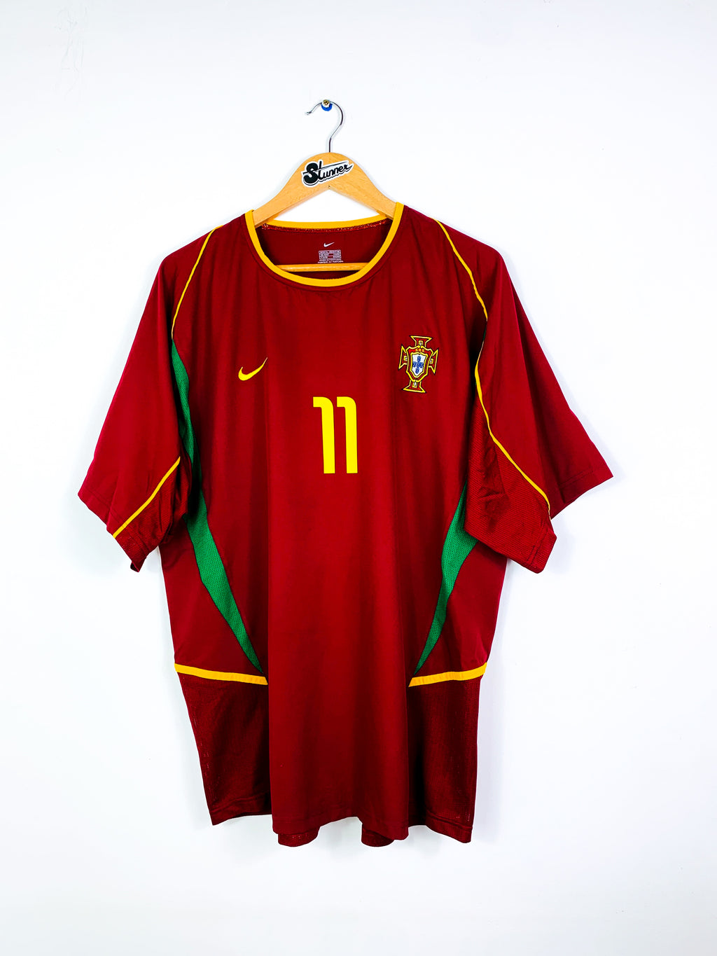 PORTUGAL 2002/2004 HOME SHIRT #11 C.RONALDO