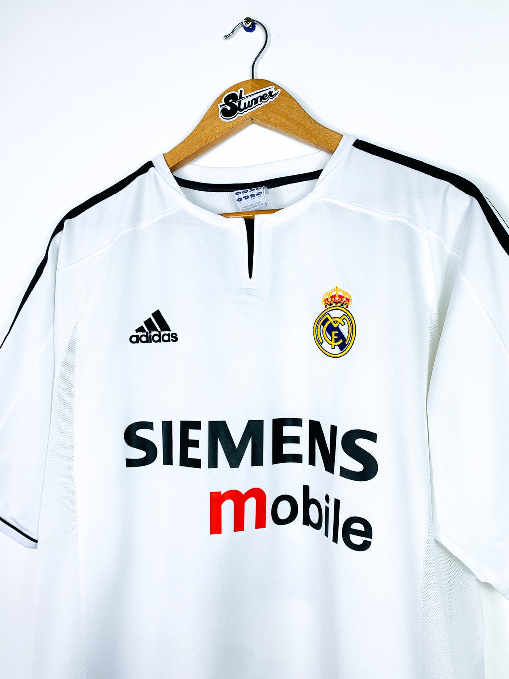 REAL MADRID 2003/2004 HOME SHIRT #23 BECKHAM