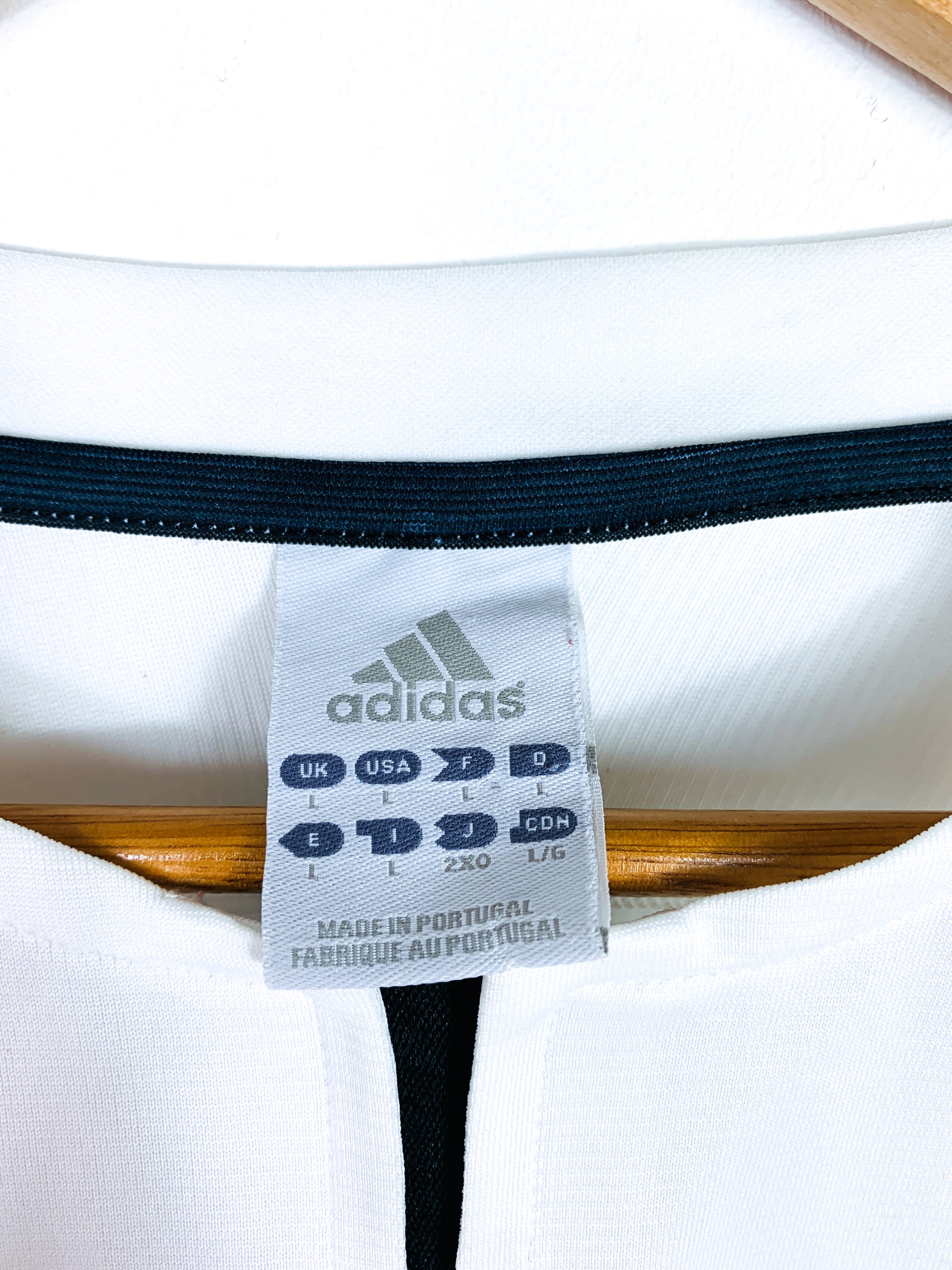 REAL MADRID 2003/2004 HOME SHIRT #23 BECKHAM