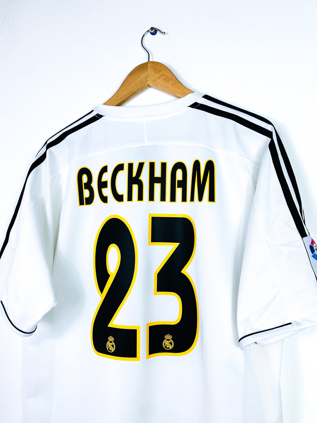 REAL MADRID 2003/2004 HOME SHIRT #23 BECKHAM