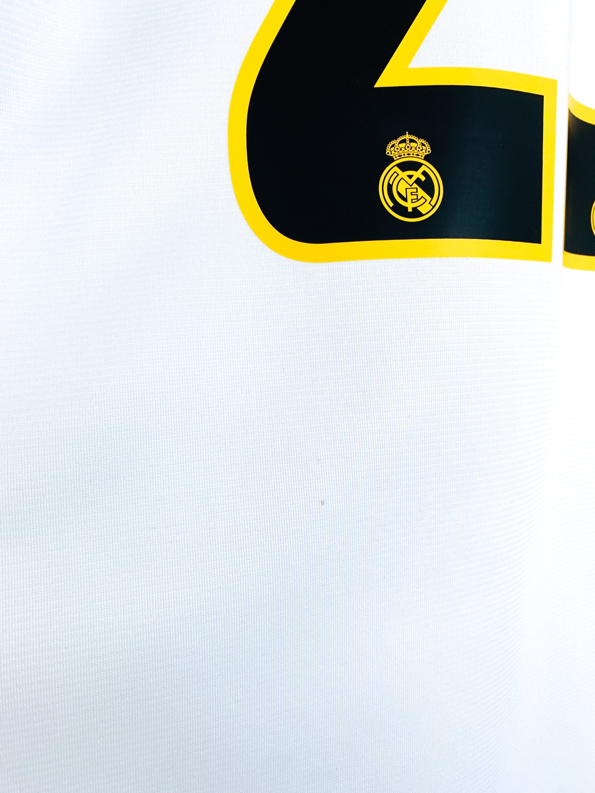 REAL MADRID 2003/2004 HOME SHIRT #23 BECKHAM