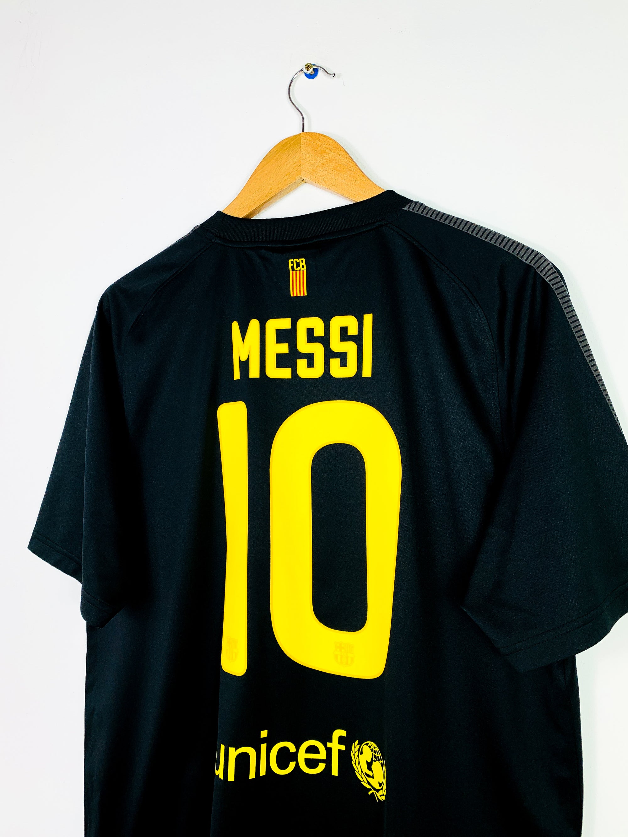 BARCELONA 2011/2012 AWAY SHIRT *BASIC* #10 MESSI