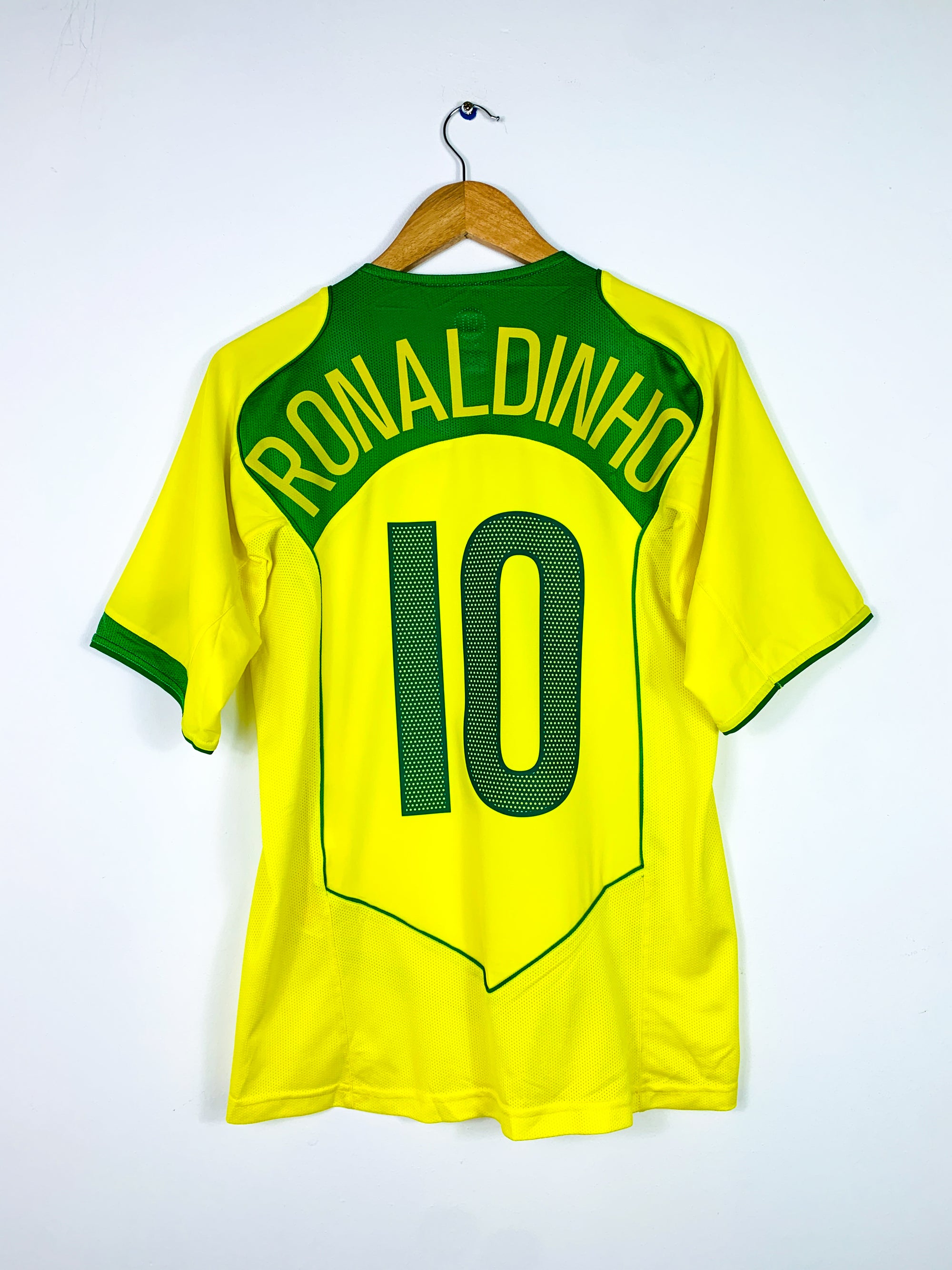 BRAZIL 2004/2006 HOME SHIRT #10 RONALDINHO