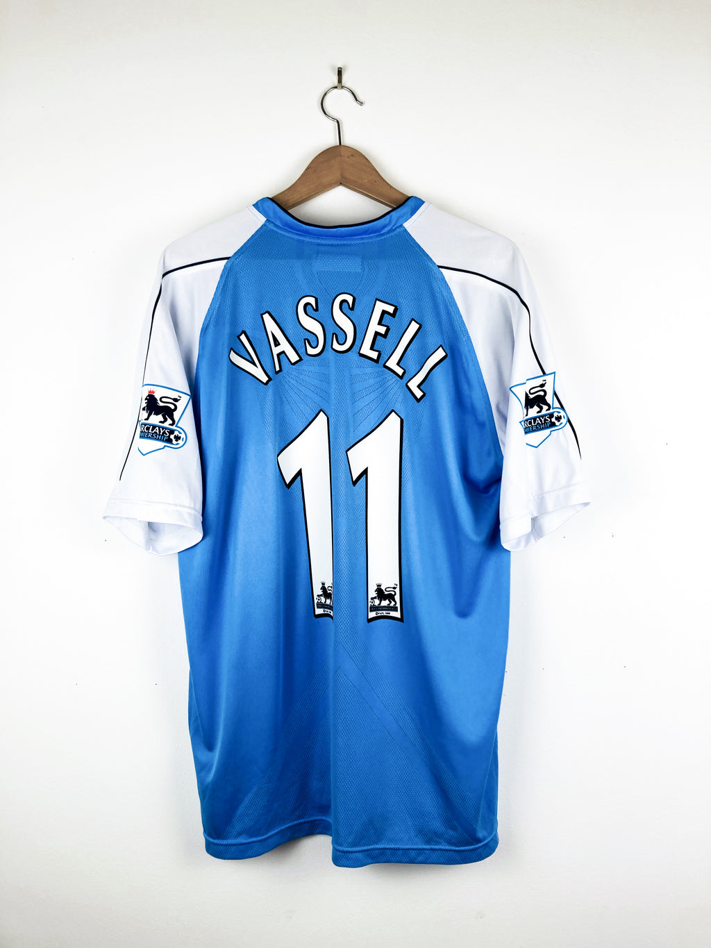MANCHESTER CITY 2006/2007 HOME SHIRT #11 VASSELL