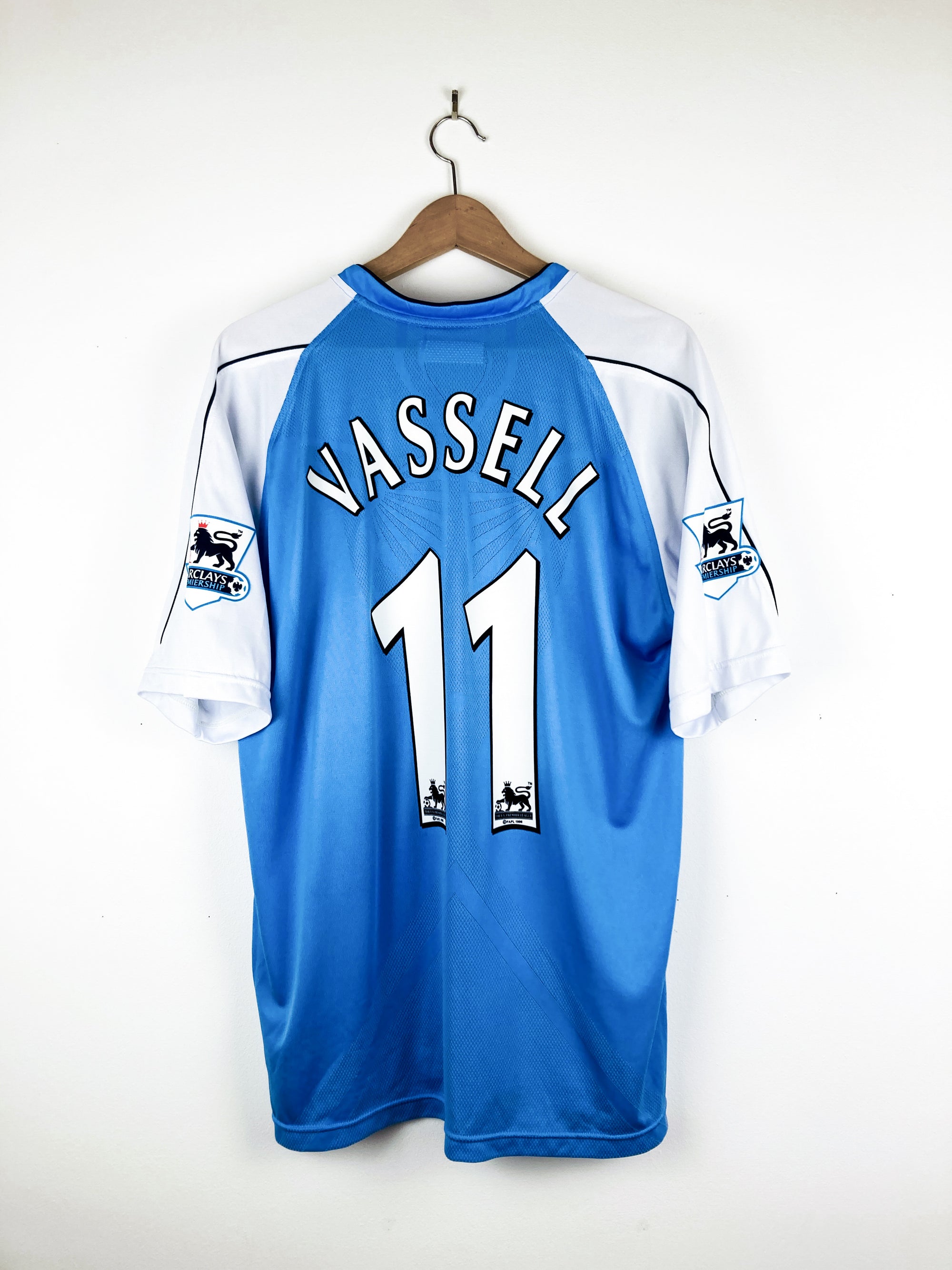 MANCHESTER CITY 2006/2007 HOME SHIRT #11 VASSELL