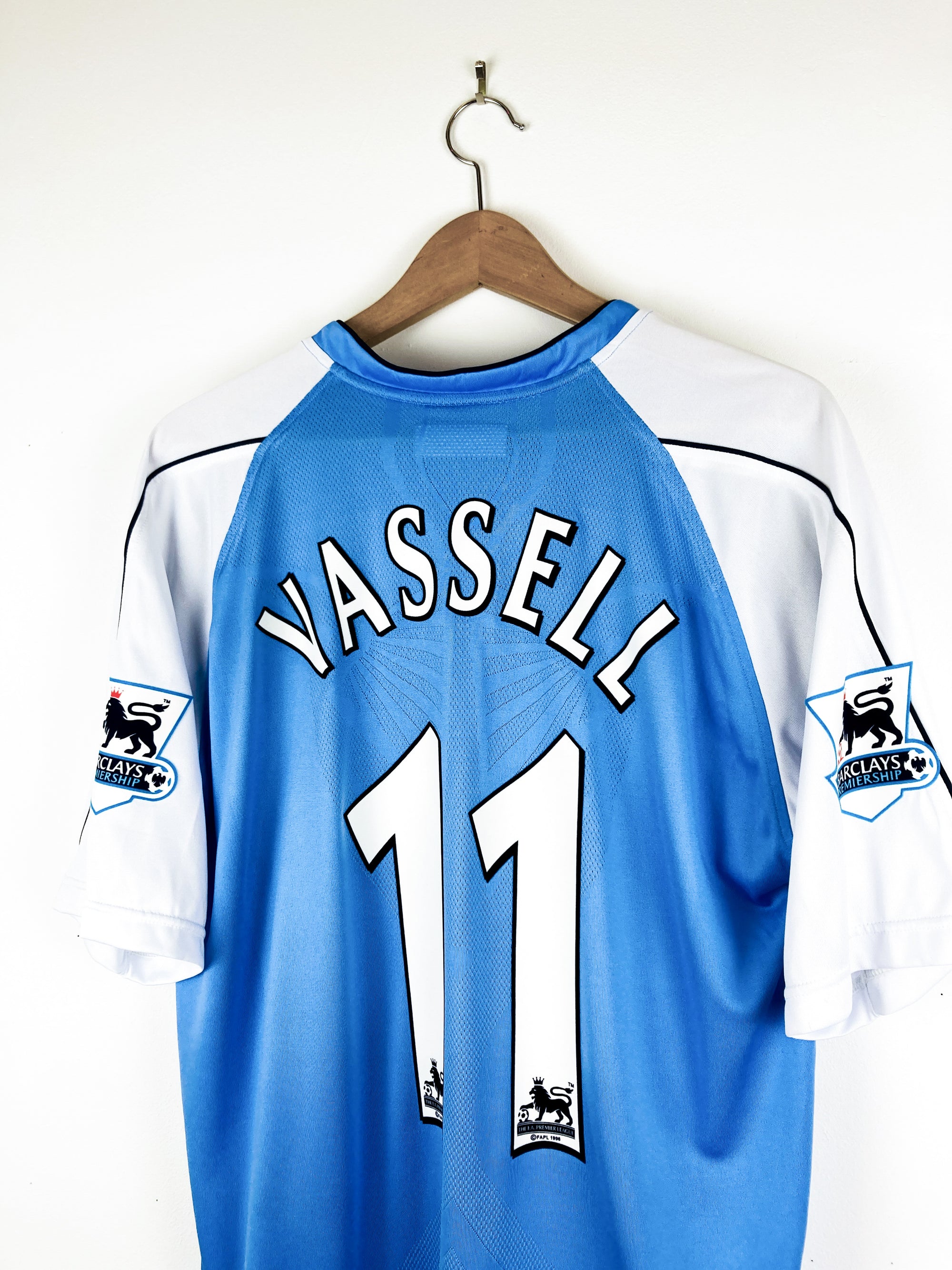 MANCHESTER CITY 2006/2007 HOME SHIRT #11 VASSELL