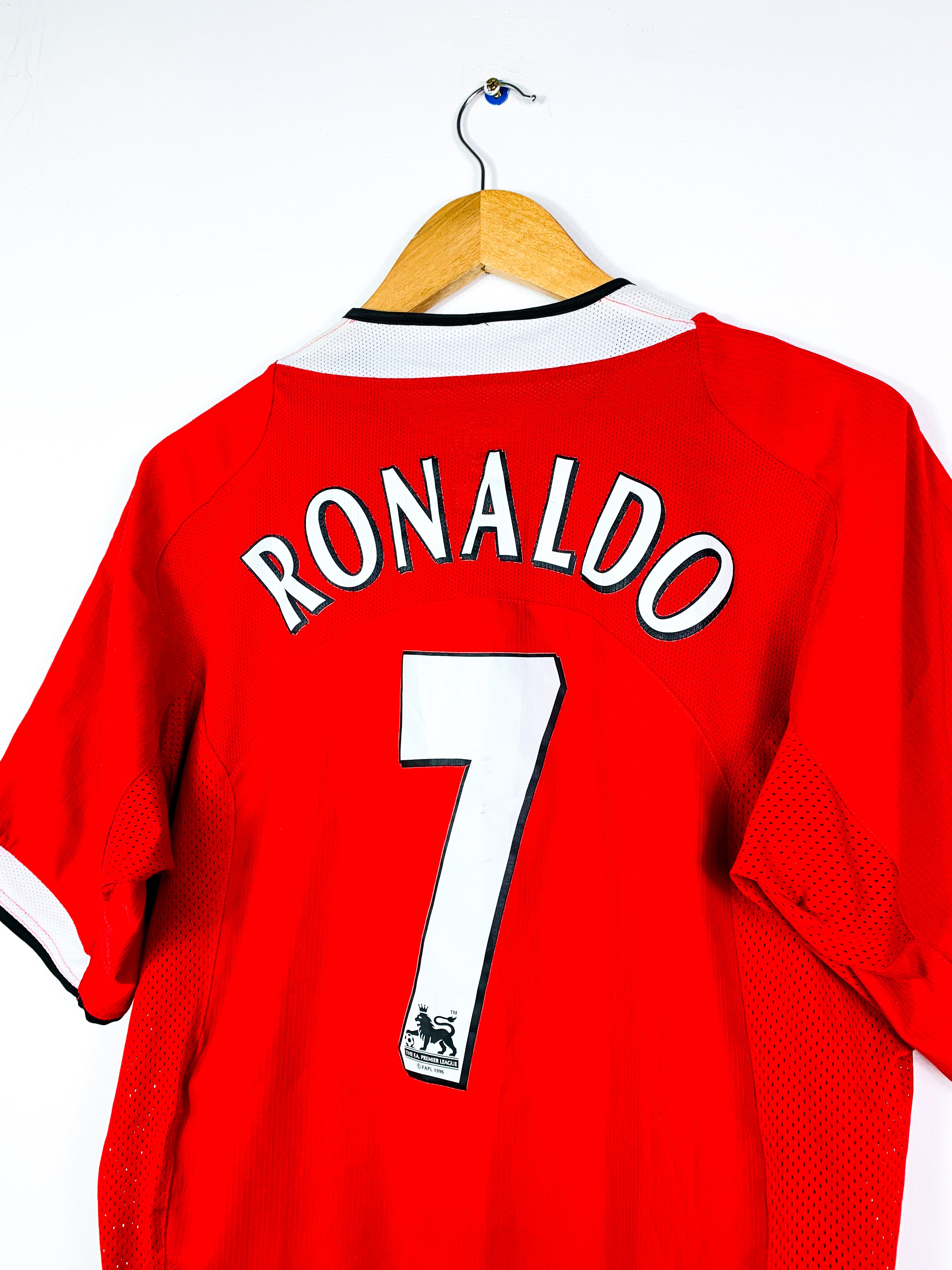 MANCHESTER UNITED 2004/2006 HOME SHIRT #7 RONALDO [L]