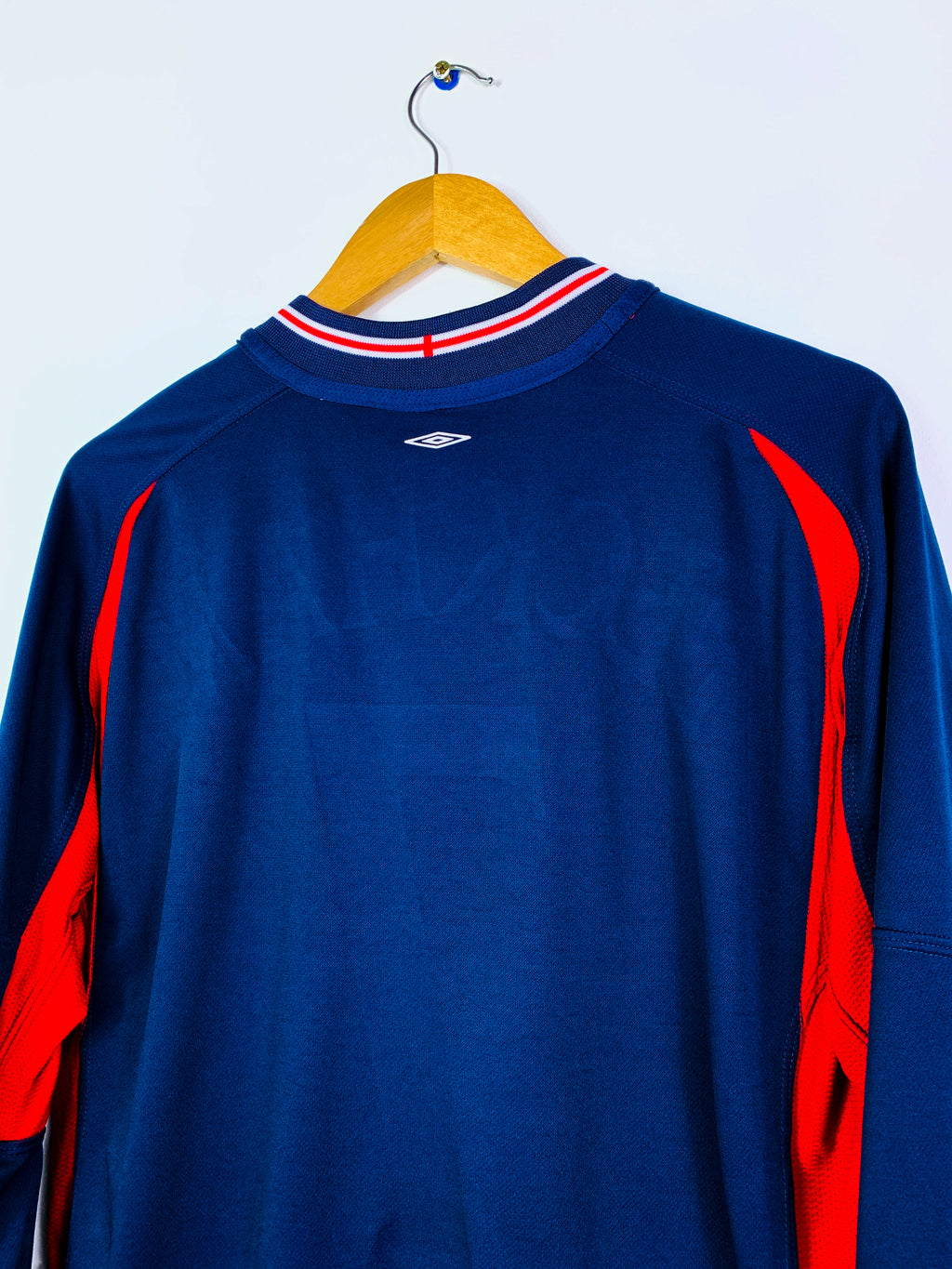 ENGLAND 2002/2004 AWAY *REVERSIBLE* SHIRT #7 BECKHAM [L/S]