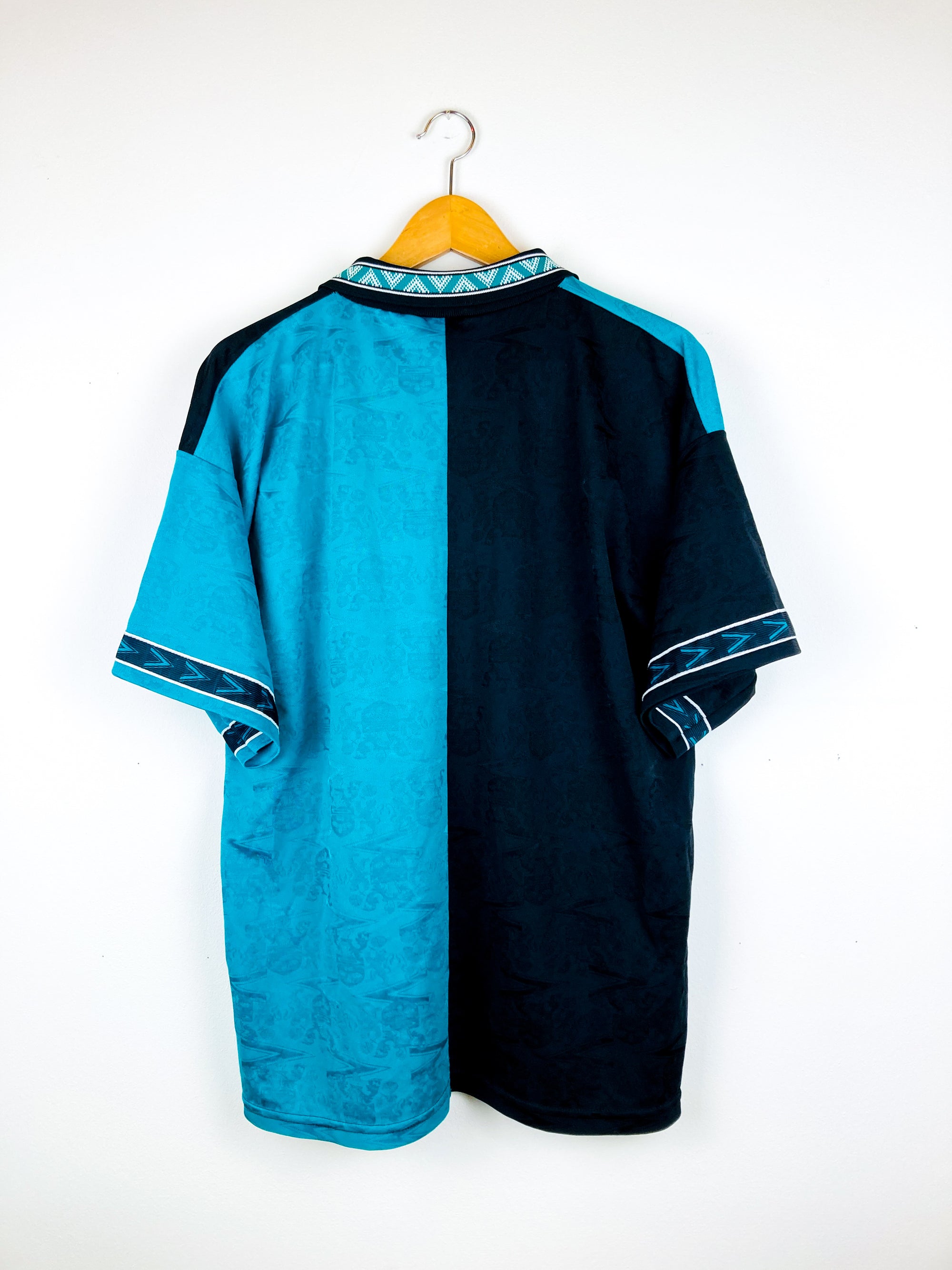 BURNLEY 1994/1995 THIRD SHIRT